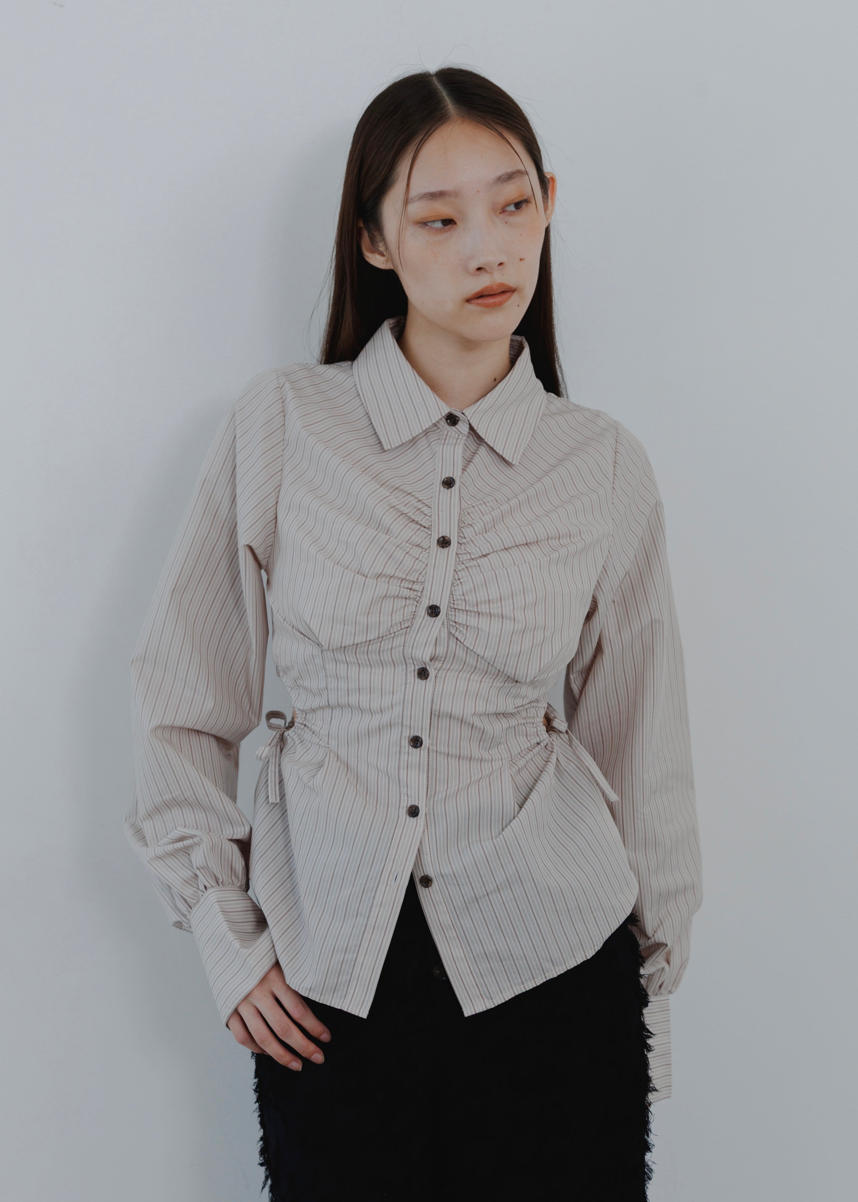 ystmです SIDE CUT SHIRT