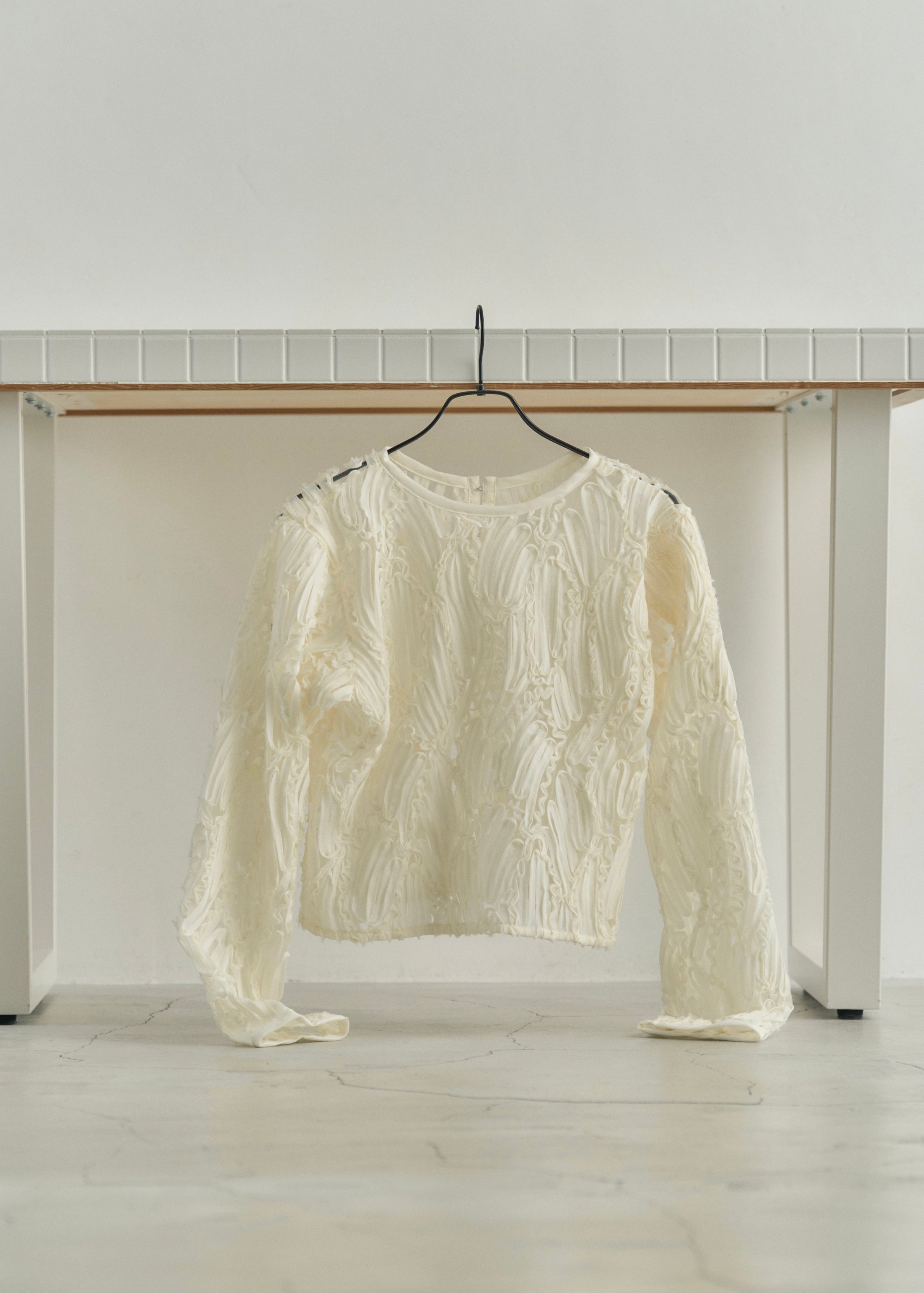 EMBROIDRED TULLE CARDIGAN