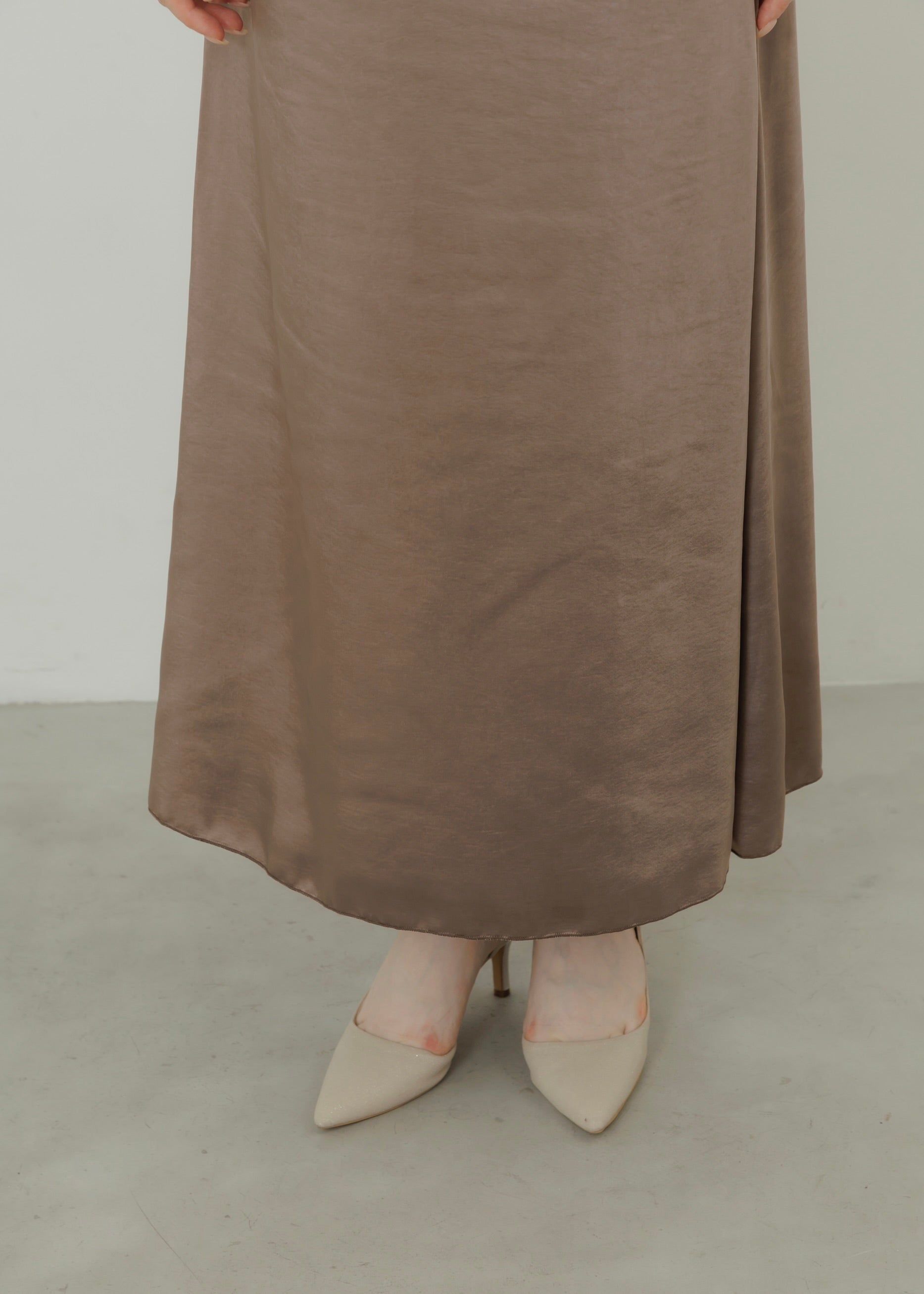 SATIN SEMI FLARE SKIRT
