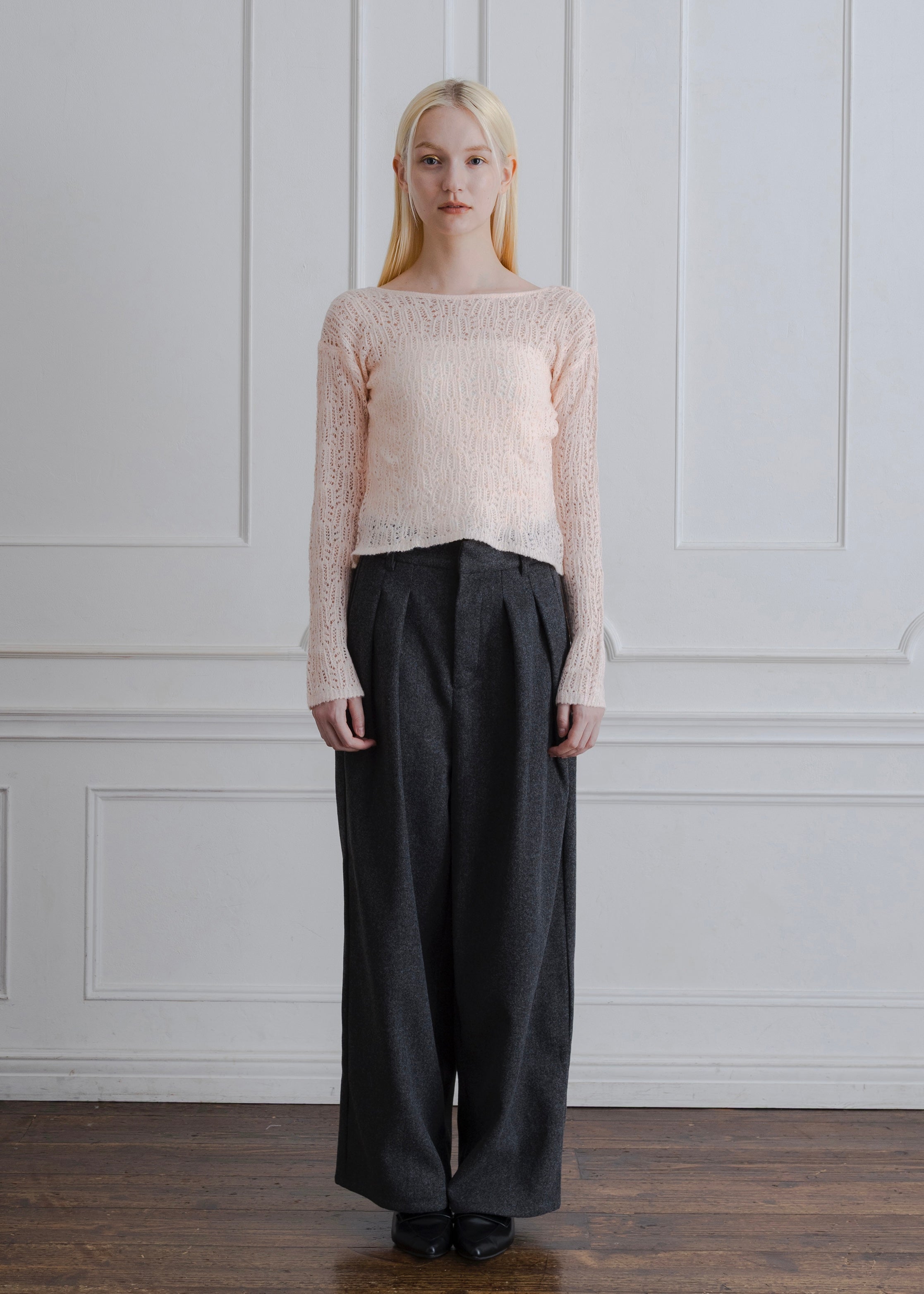 BACK OPEN KNIT