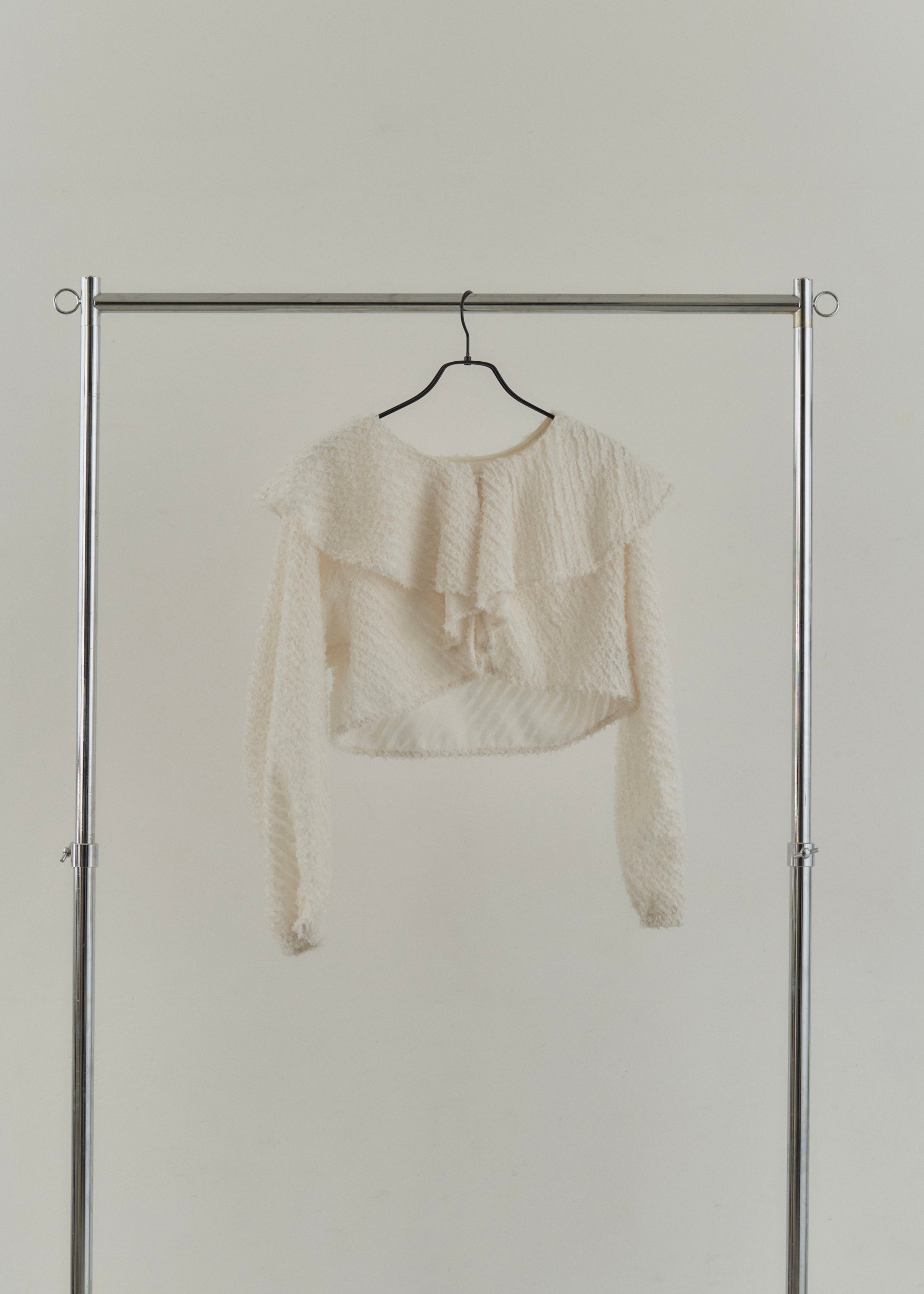 FRINGE CROPPED BLOUSE