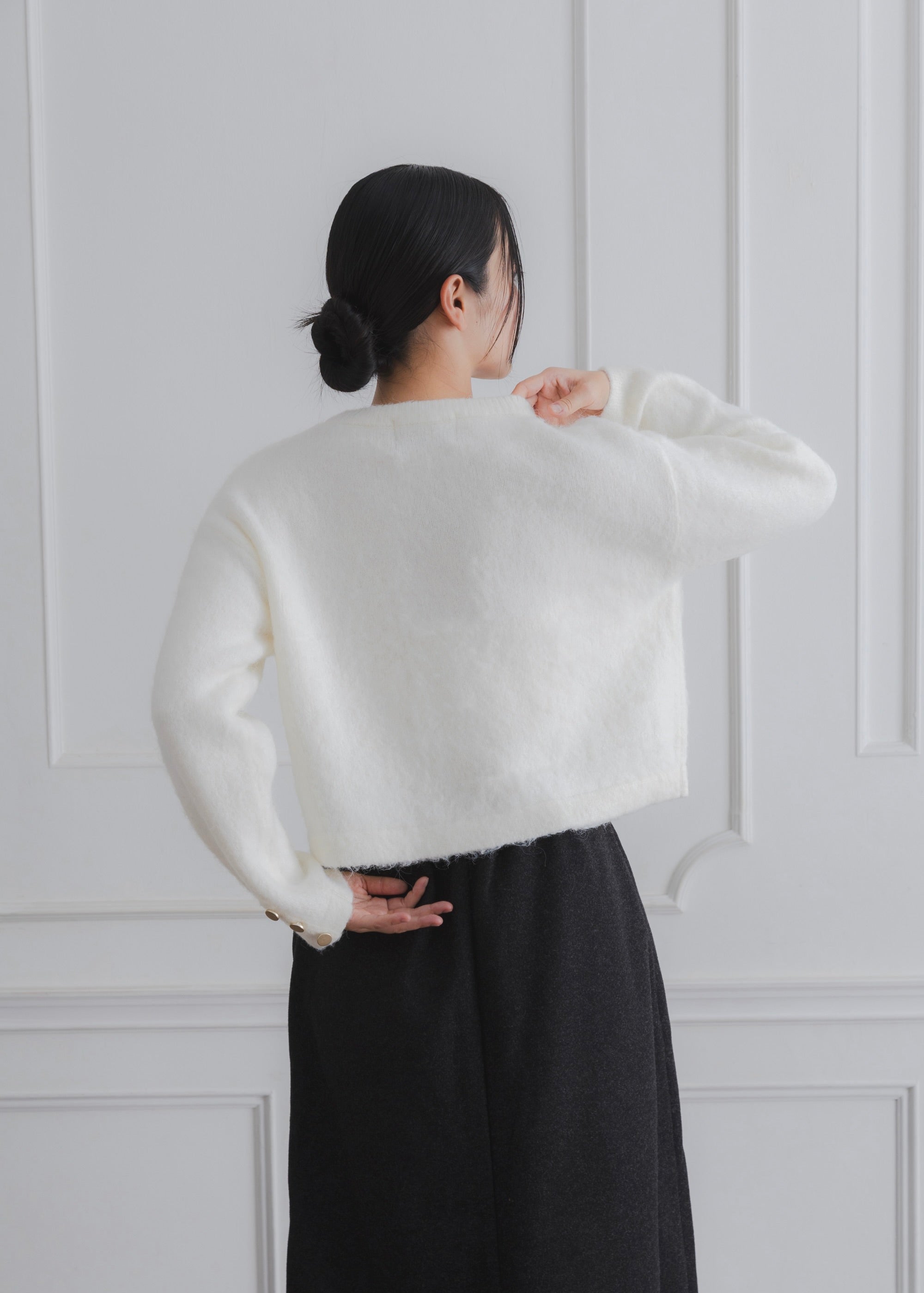 CROPPED SHAGGY CARDIGAN