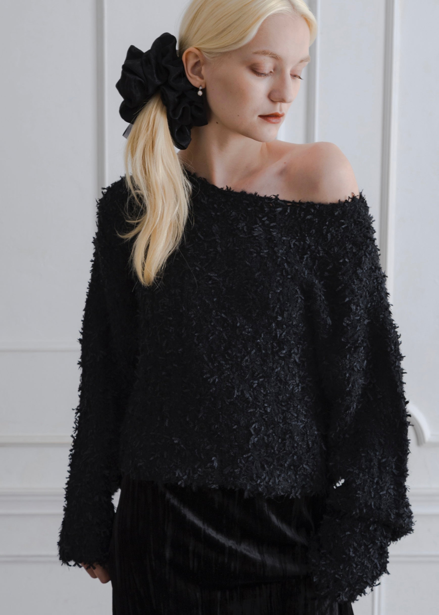 SHAGGY KNIT PULLOVER