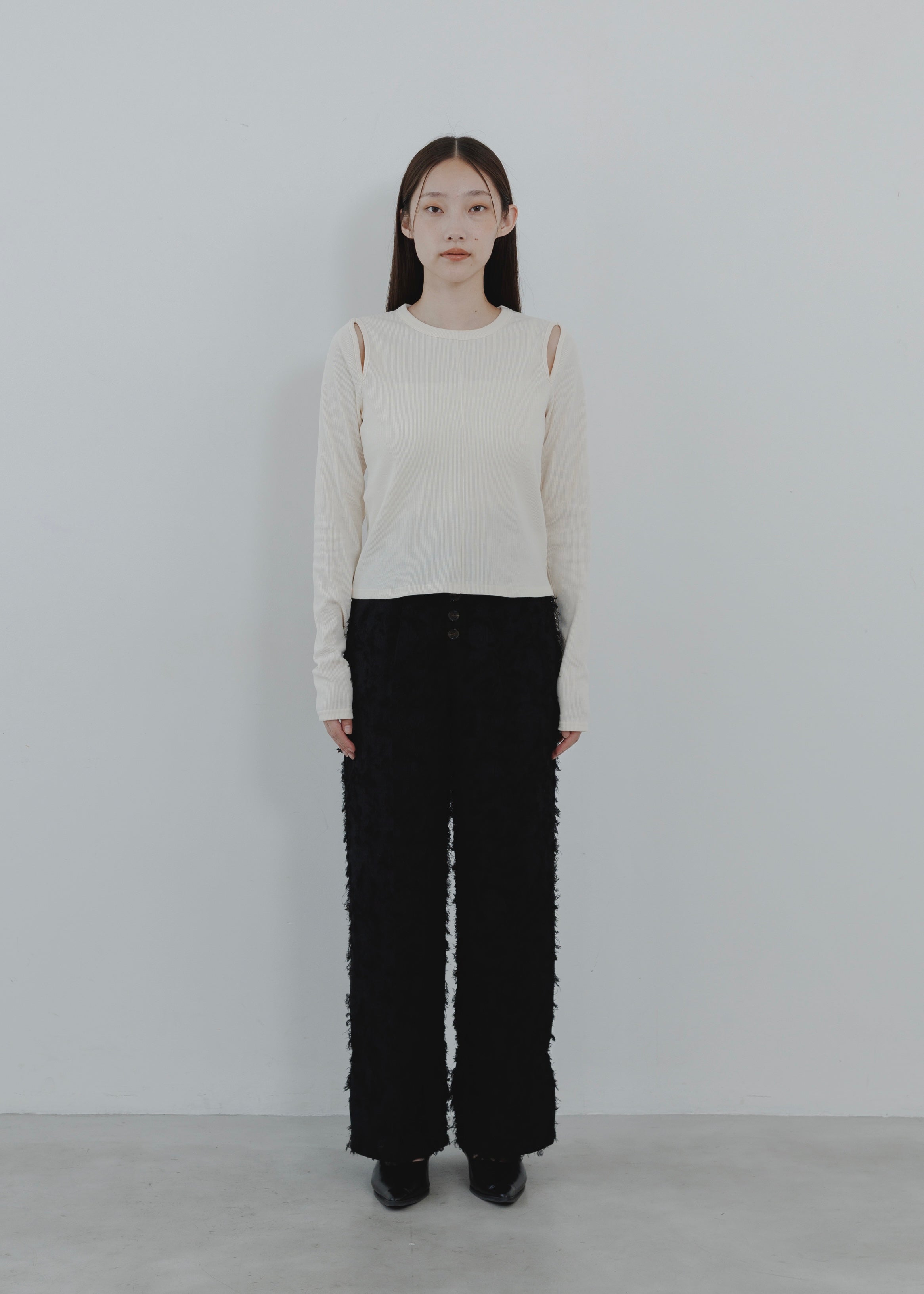 CUT OUT PULLOVER