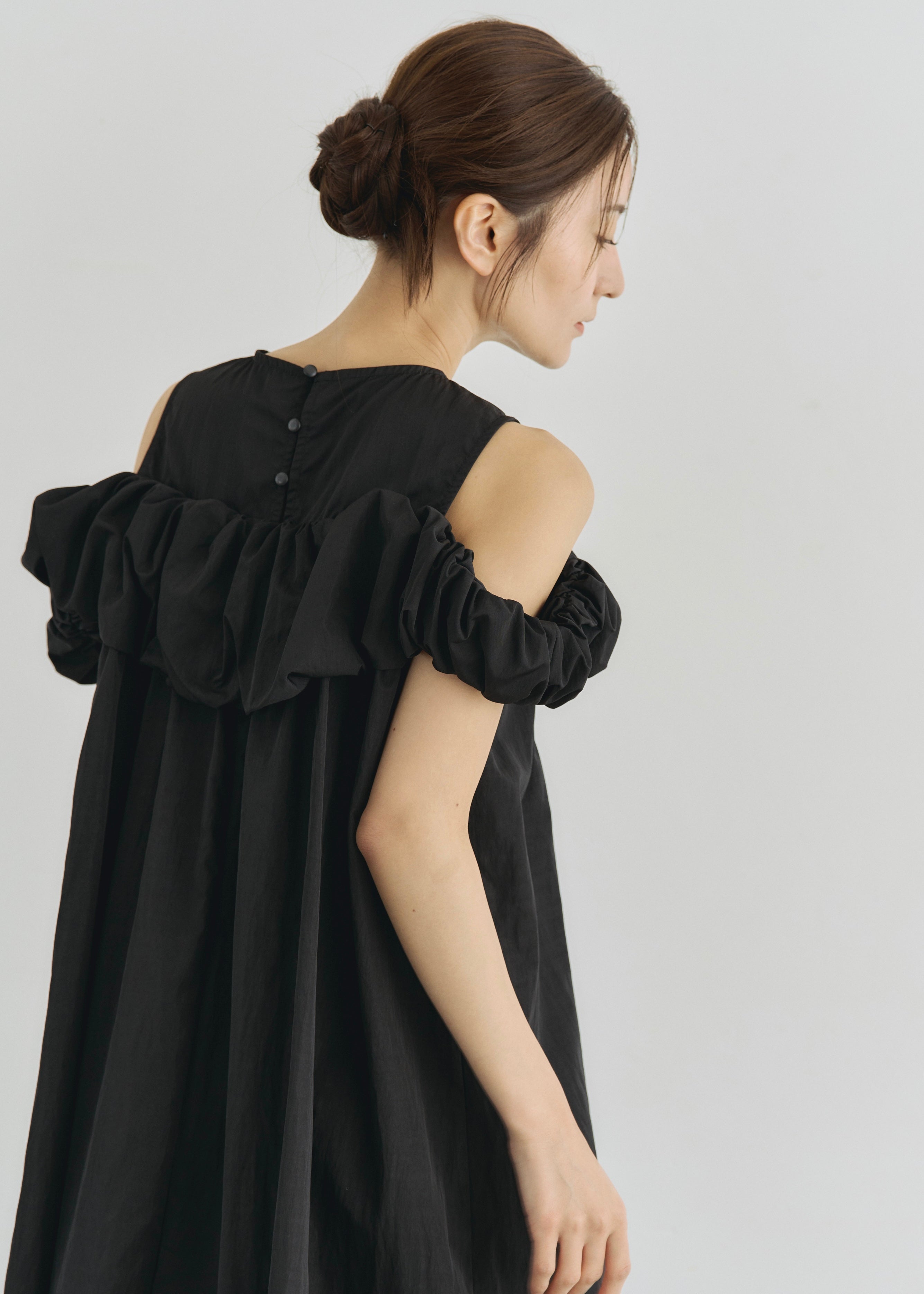OFF SHOULDER DRESS