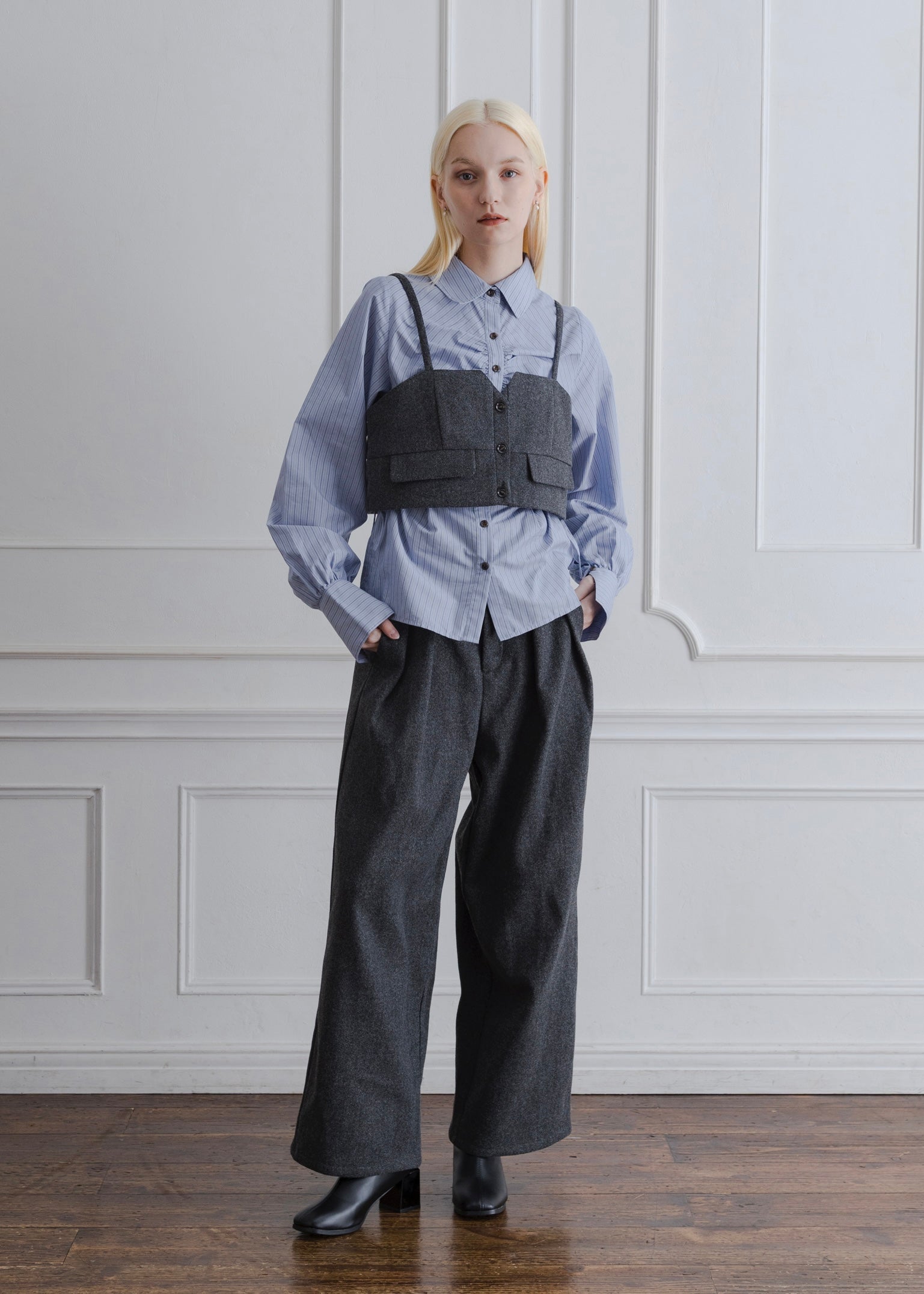 FAUX WOOL BUSTIER
