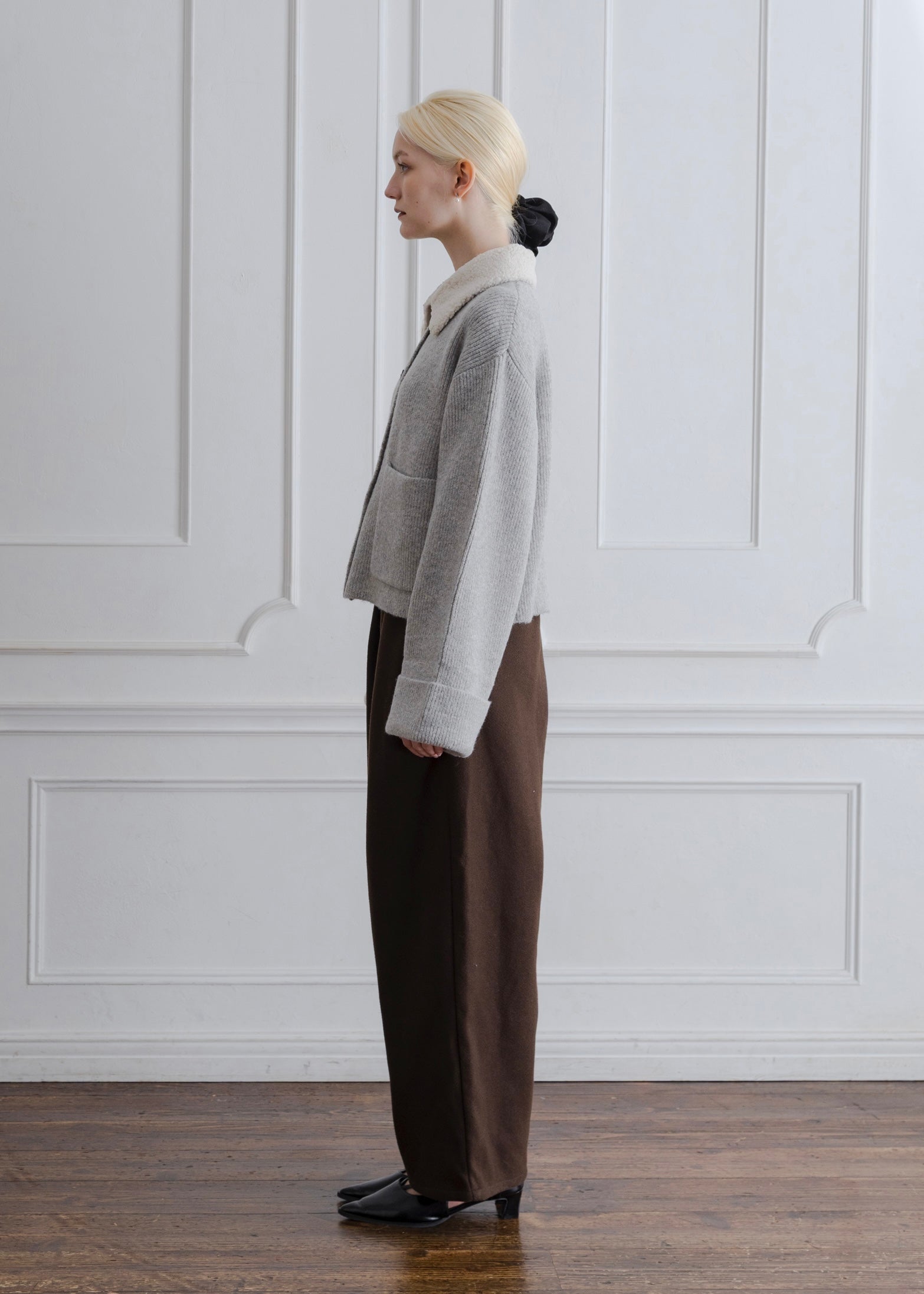BOA COLLAR CARDIGAN