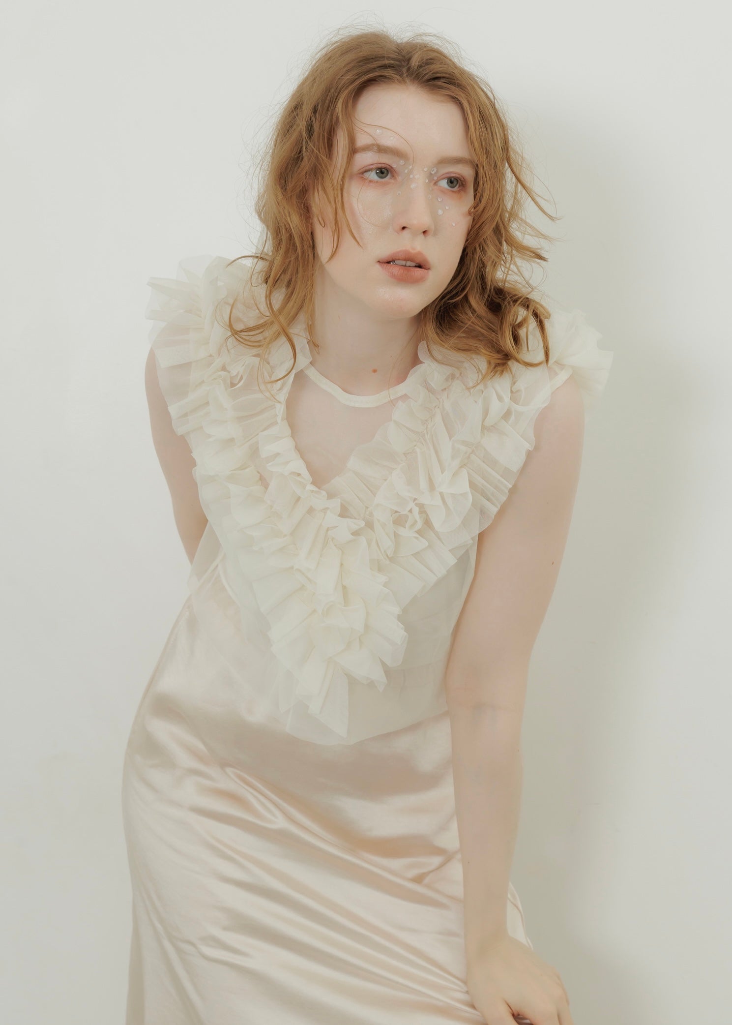 TULLE FRILL VEST
