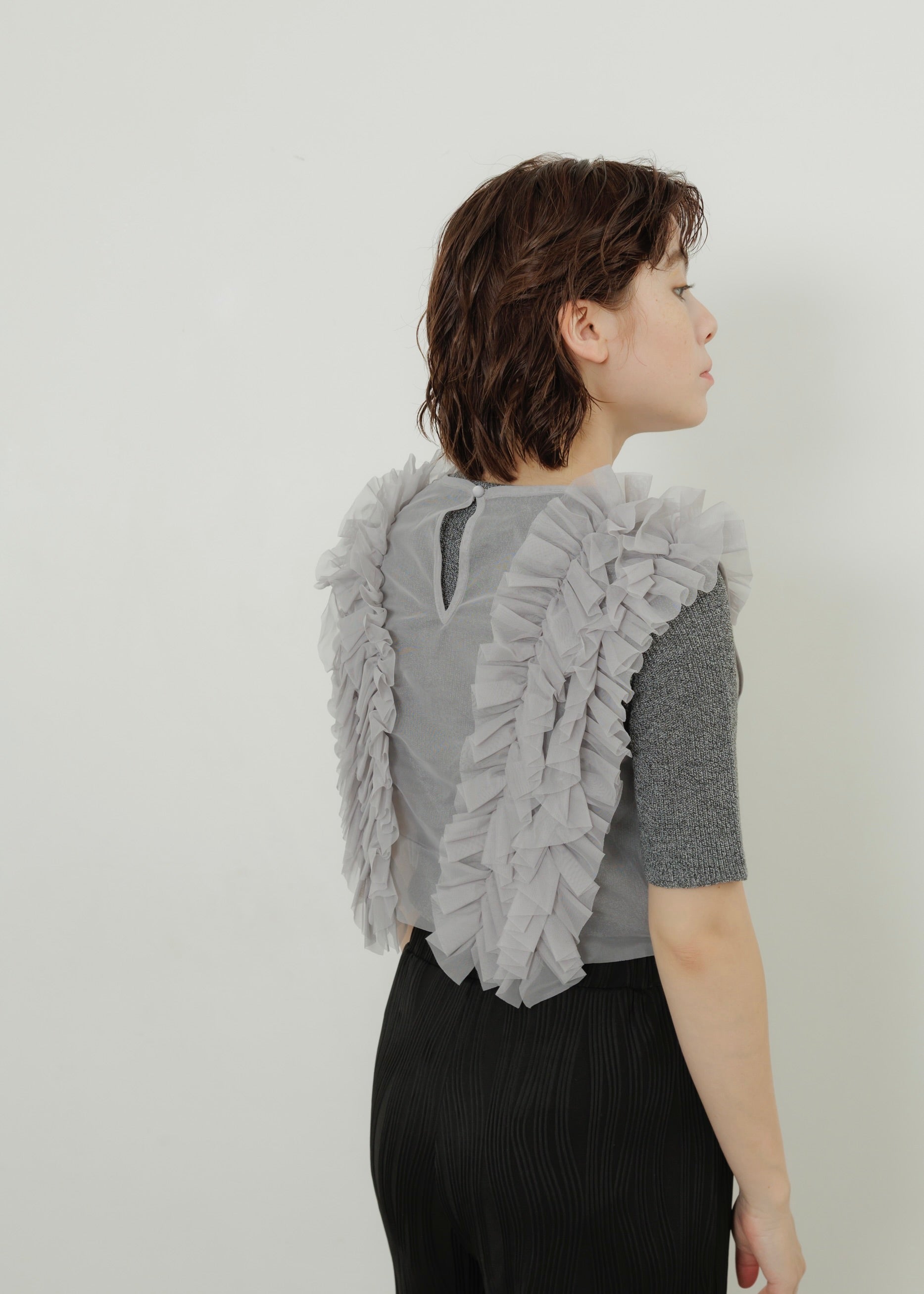 TULLE FRILL VEST