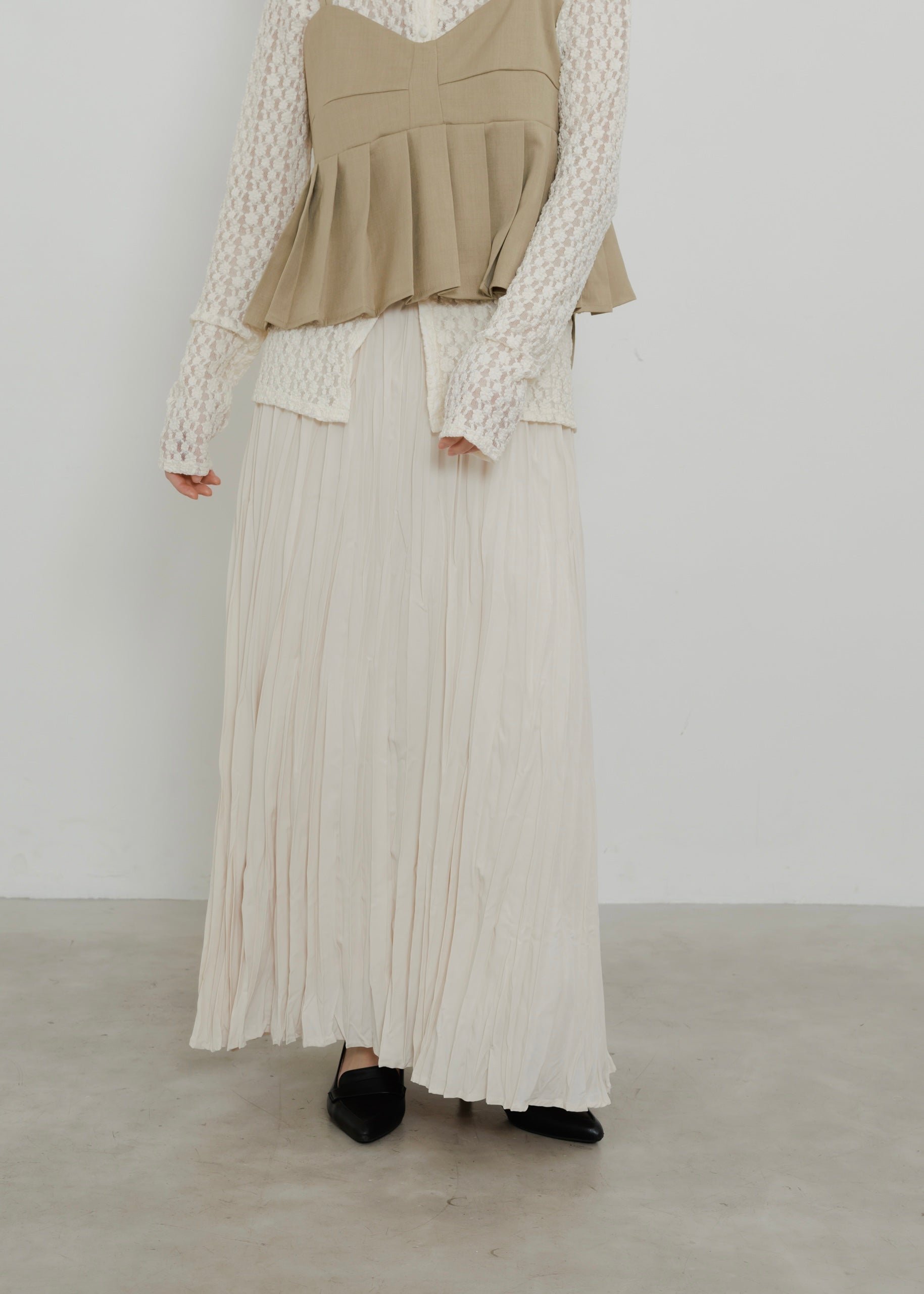 CRUSH PLEATS SKIRT
