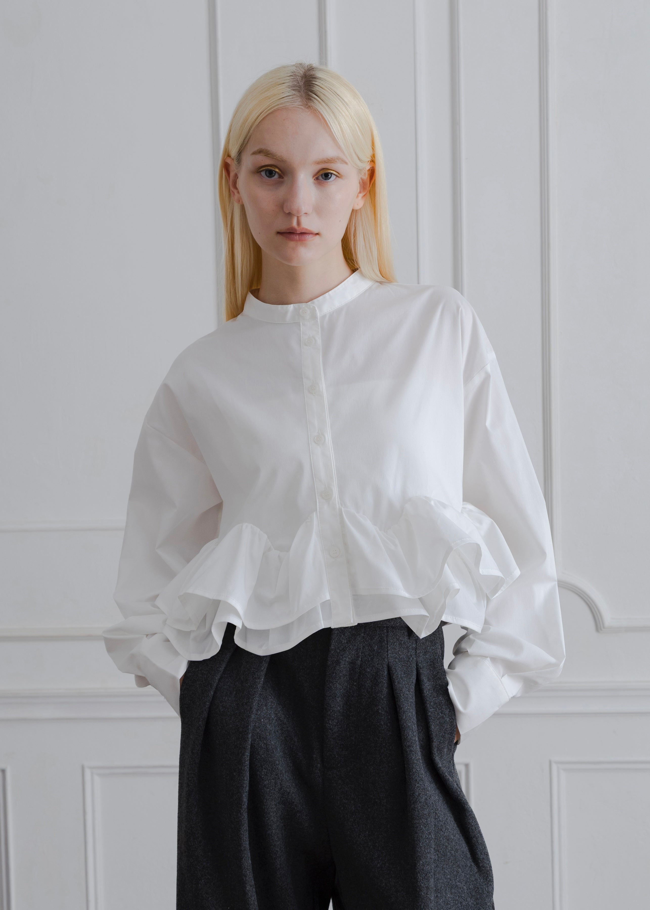 FRILL HEM BLOUSE