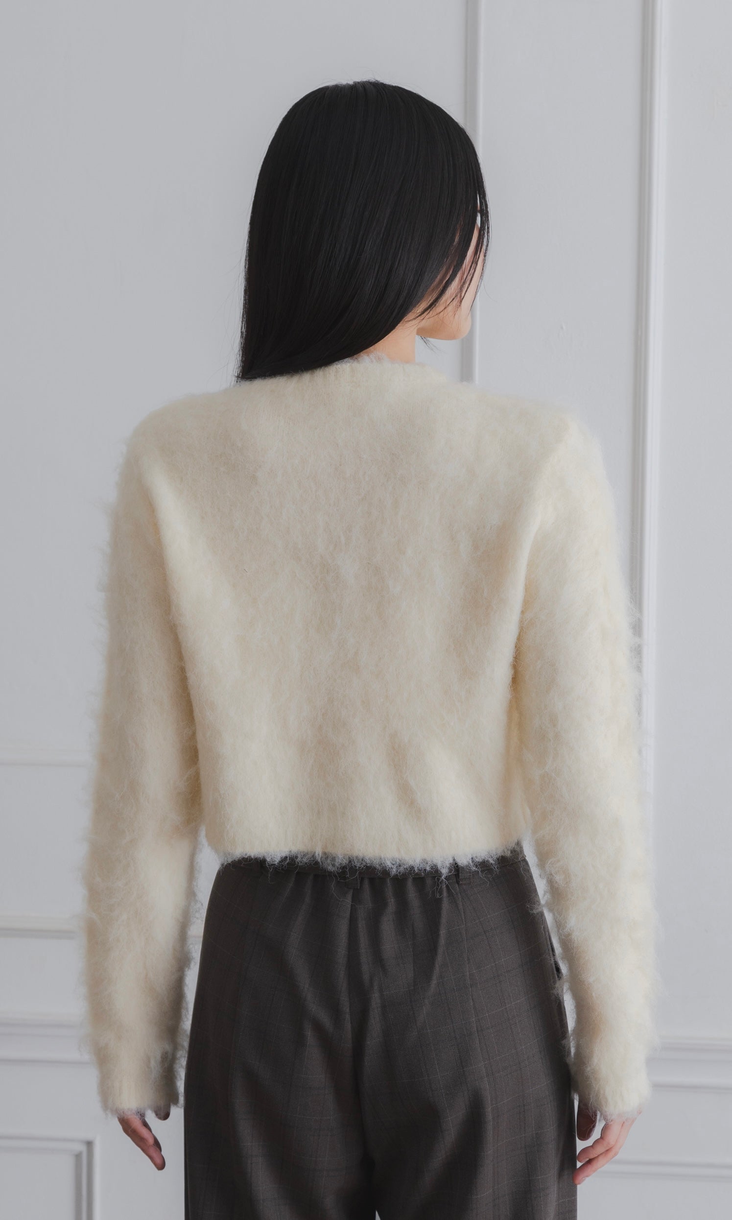 MOHAIR TOUCH CROPPED CARDIGAN