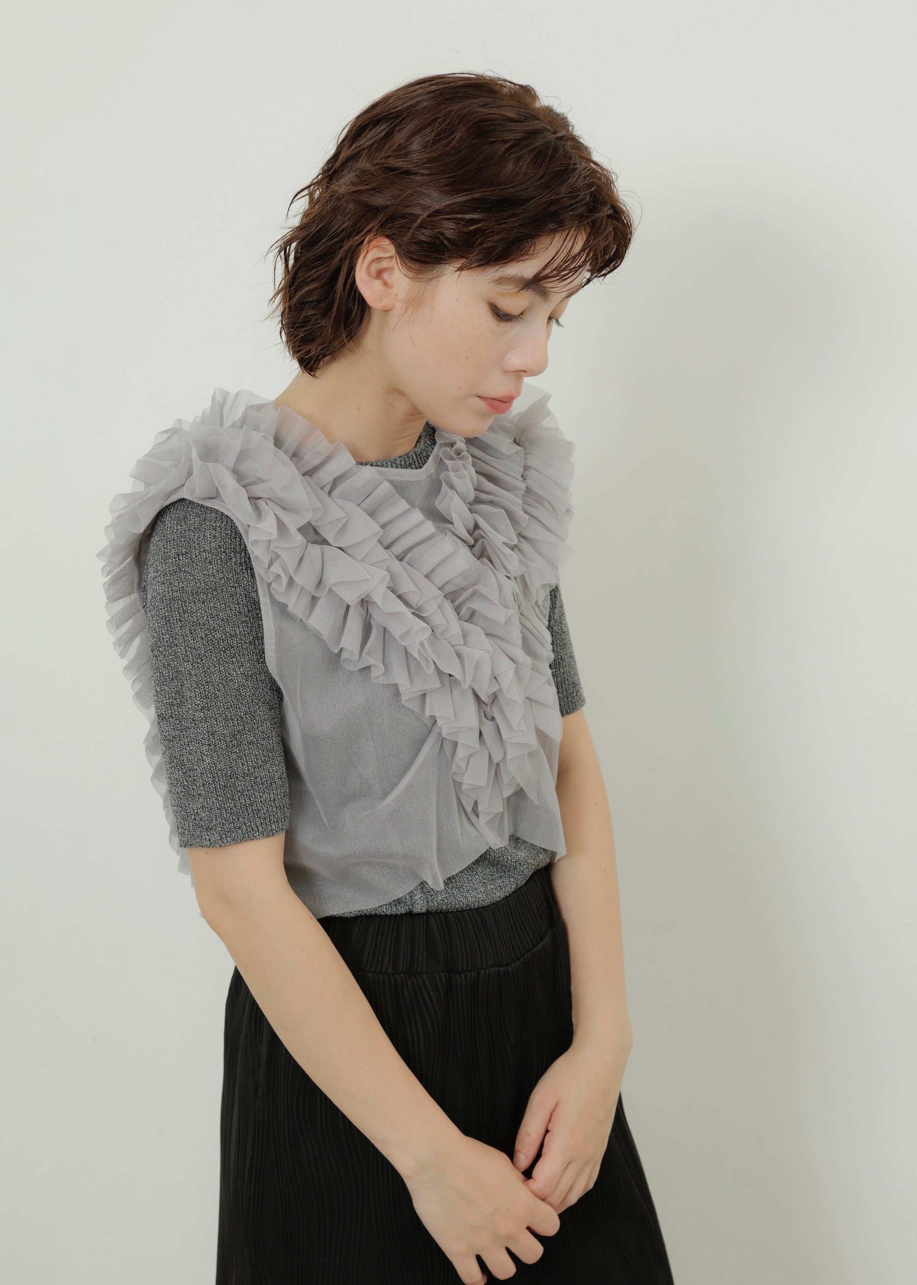 TULLE FRILL VEST