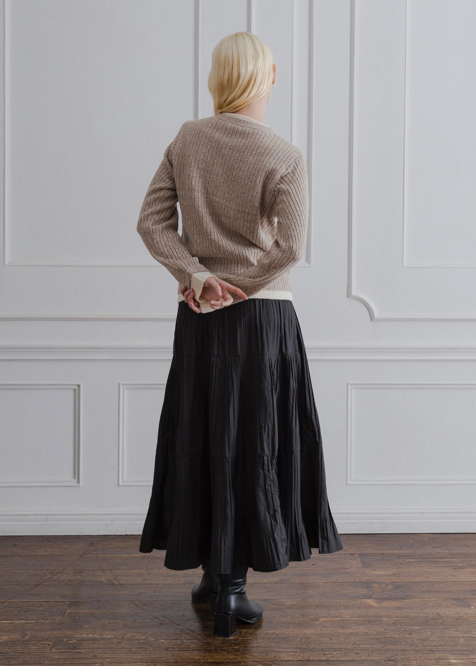 LAYERED MIX KNIT