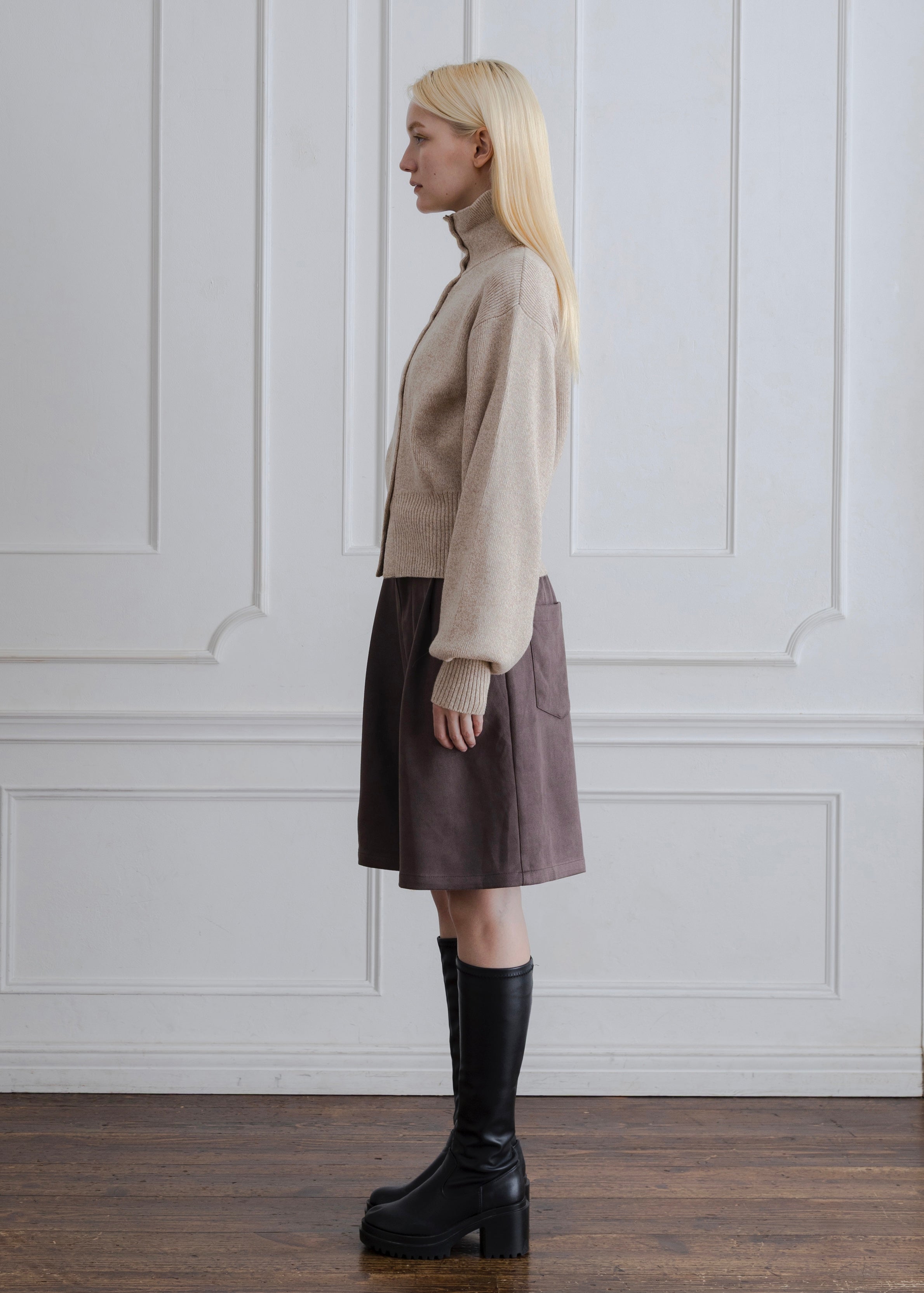 HIGH NECK CARDIGAN
