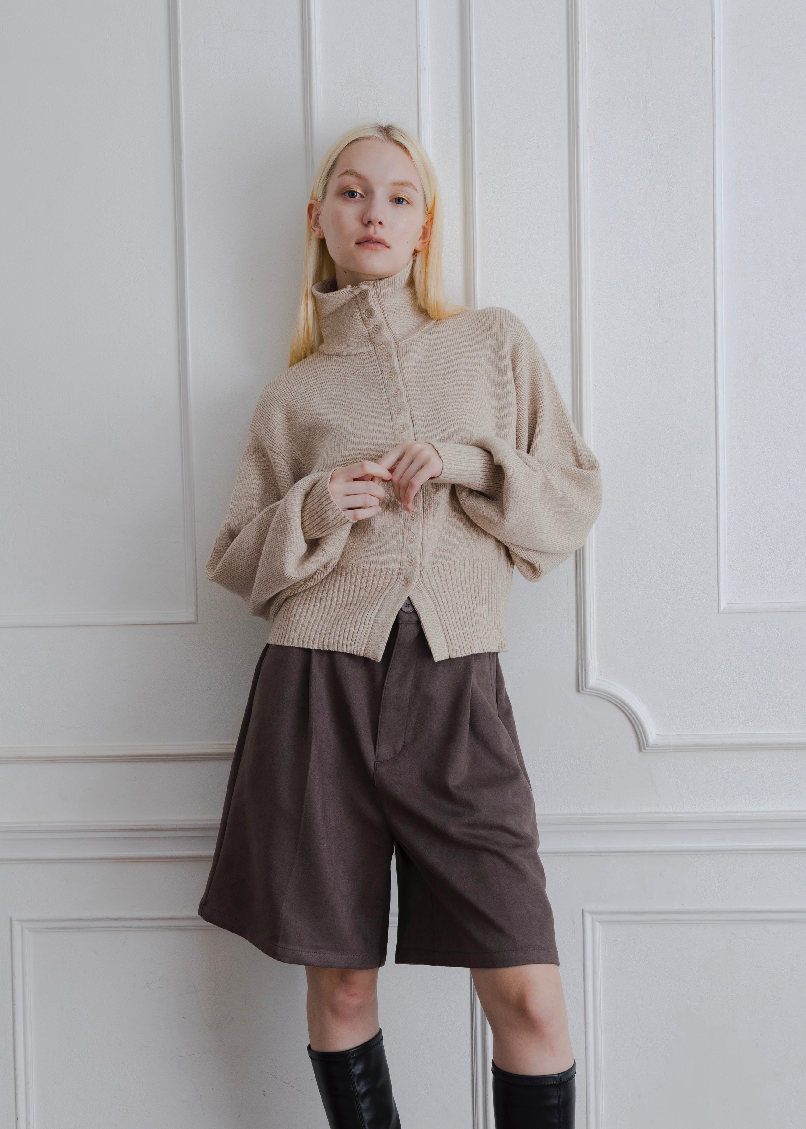 HIGH NECK CARDIGAN