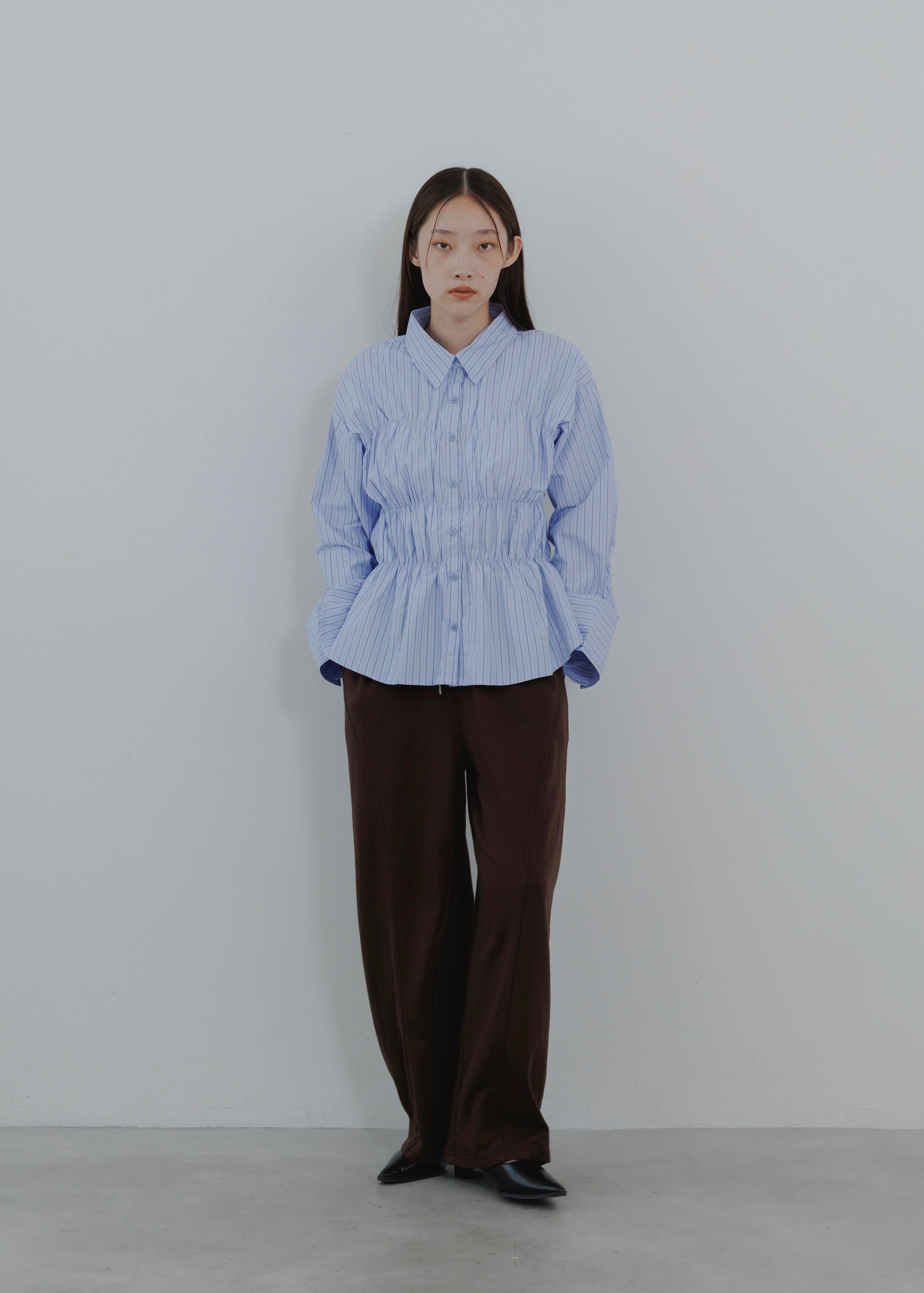STRIPE SHIRRING SHIRT