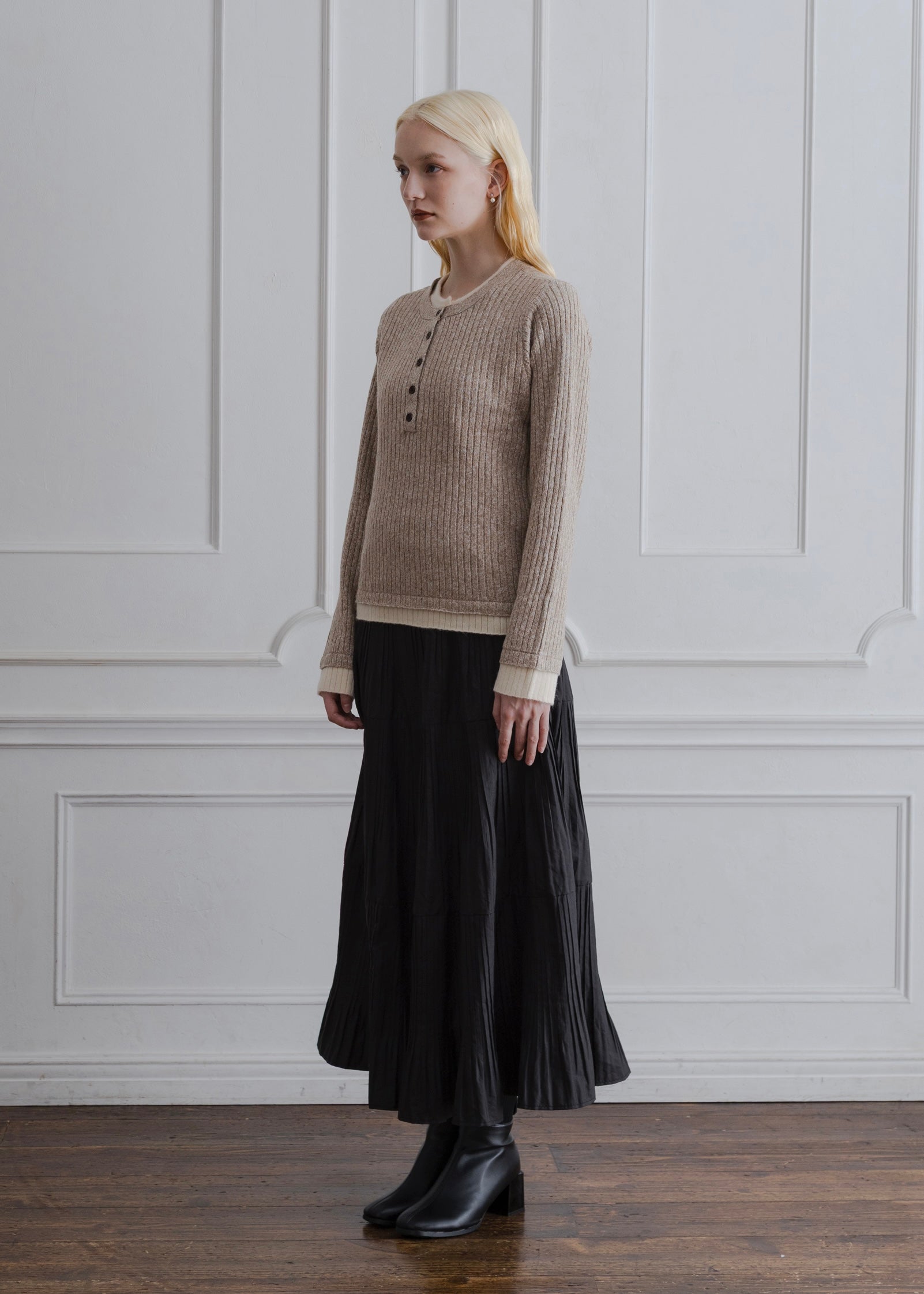 LAYERED MIX KNIT