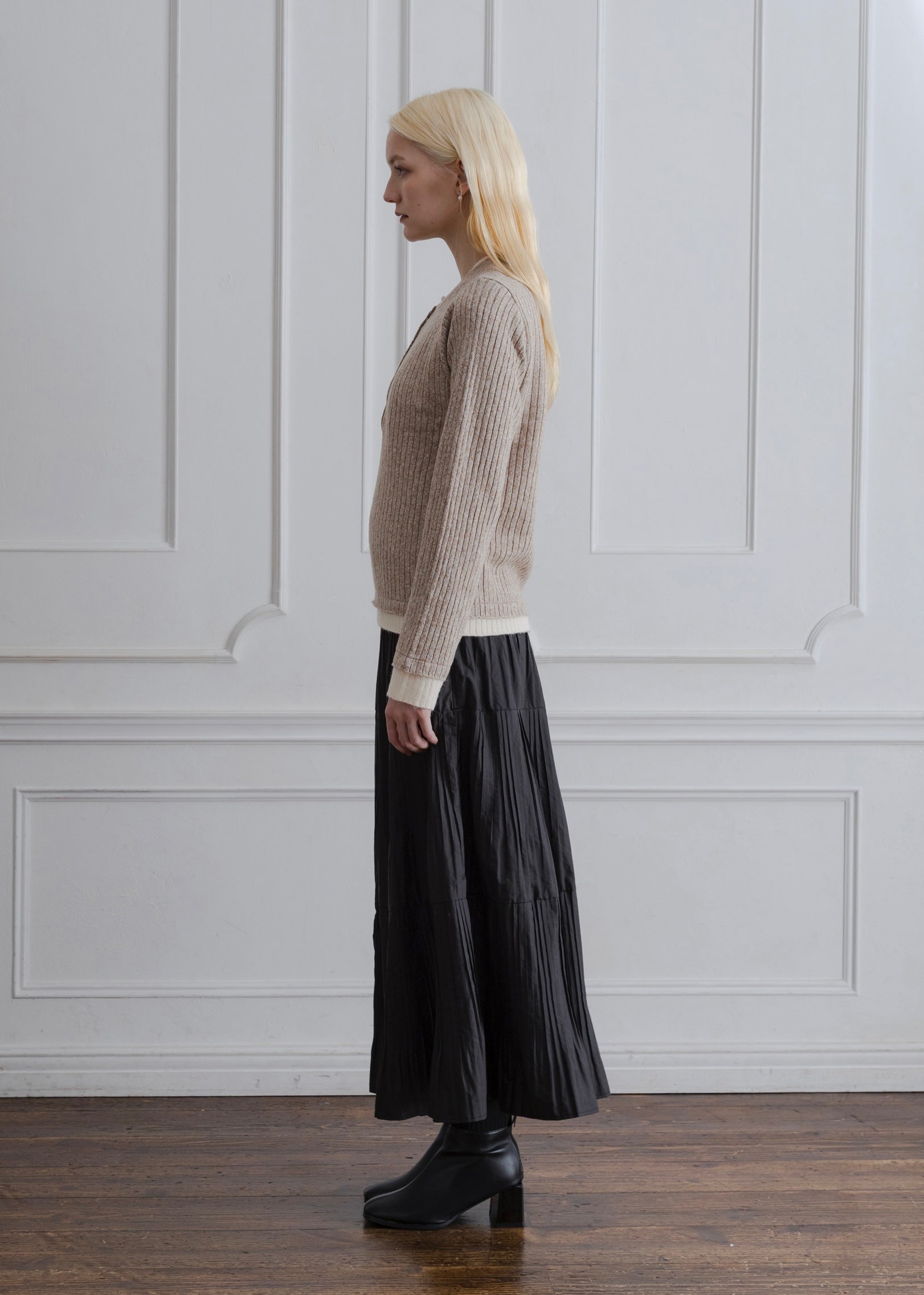 LAYERED MIX KNIT