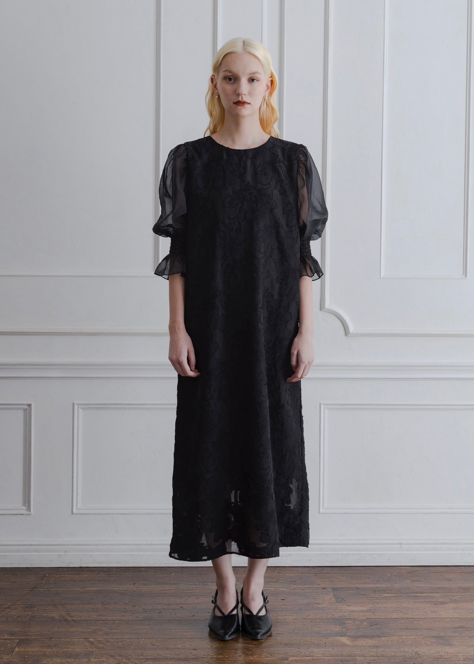 ORGANDY SLEEVE DRESS