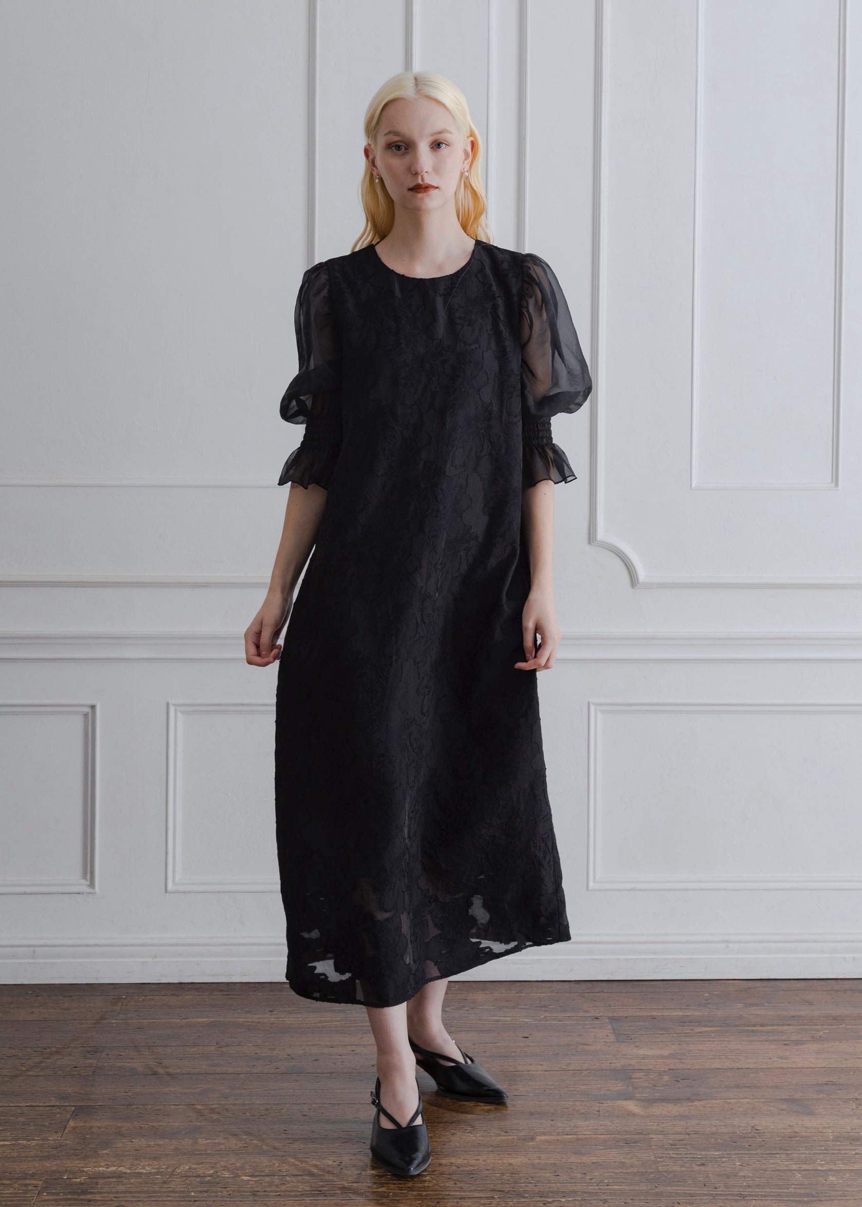 ORGANDY SLEEVE DRESS
