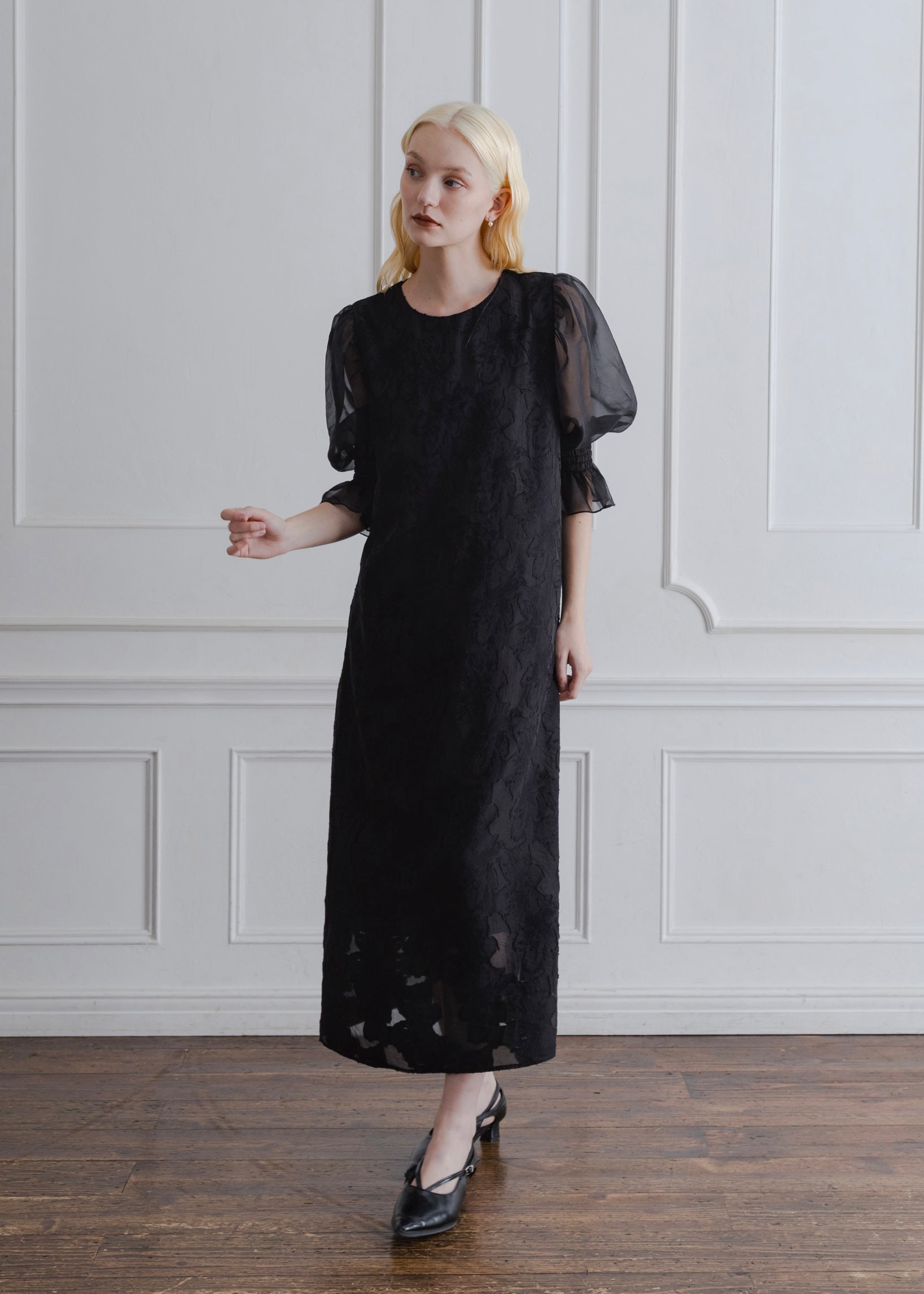 ORGANDY SLEEVE DRESS