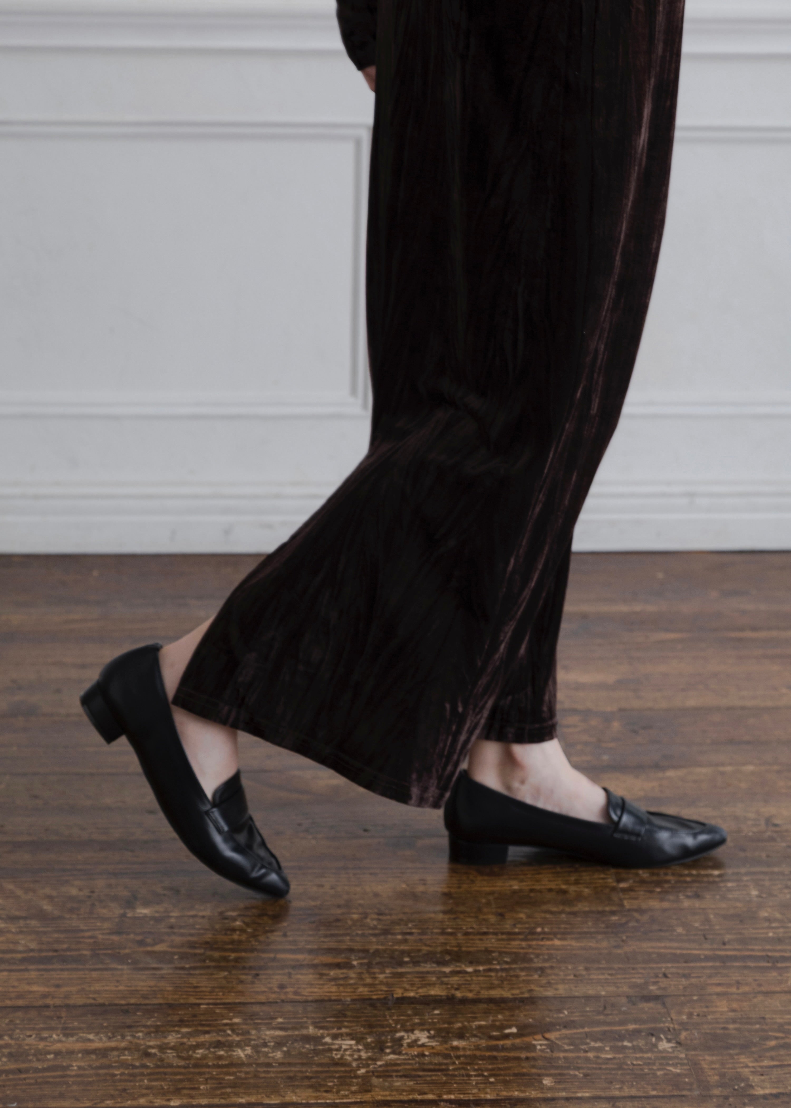 CRUSH VELOUR SKIRT