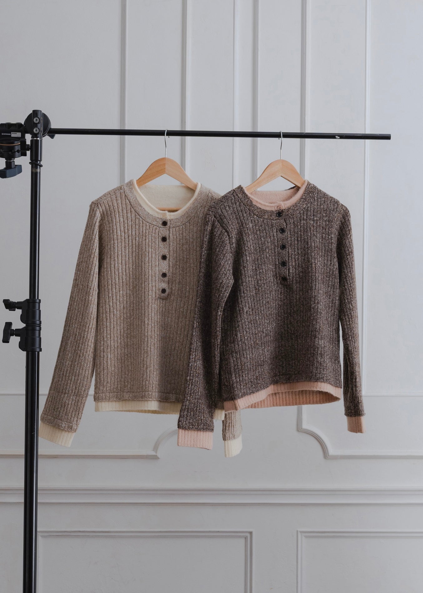 LAYERED MIX KNIT