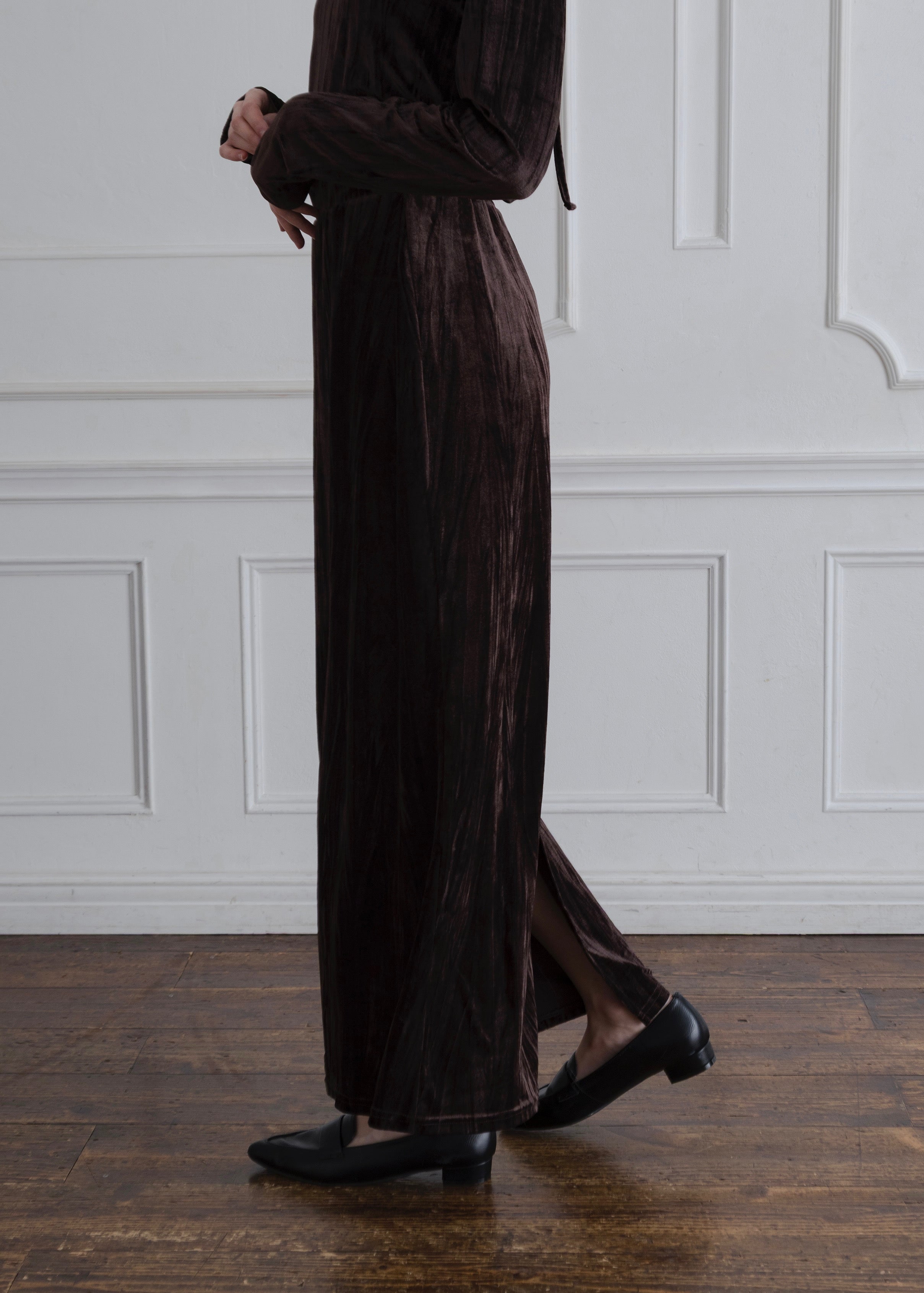 CRUSH VELOUR SKIRT