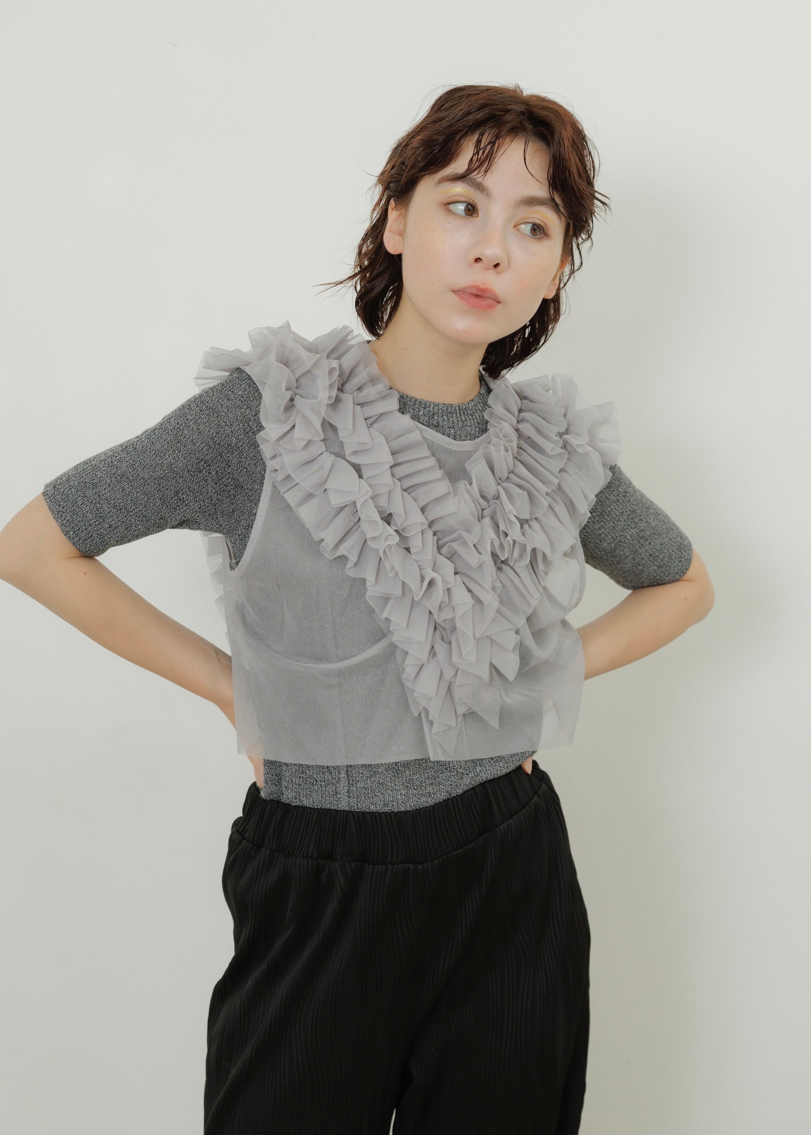 TULLE FRILL VEST