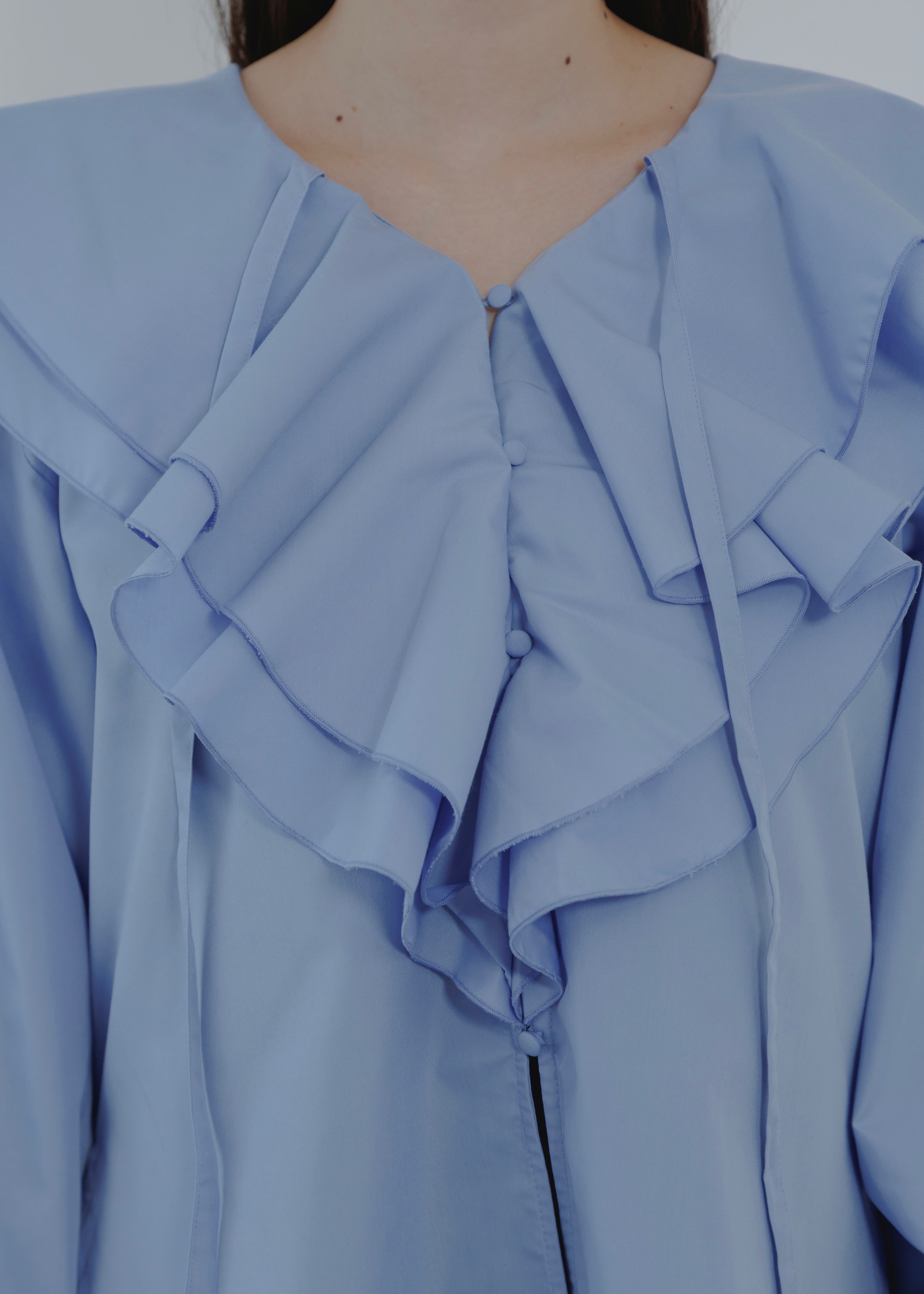 FRILL COLLAR SHIRT