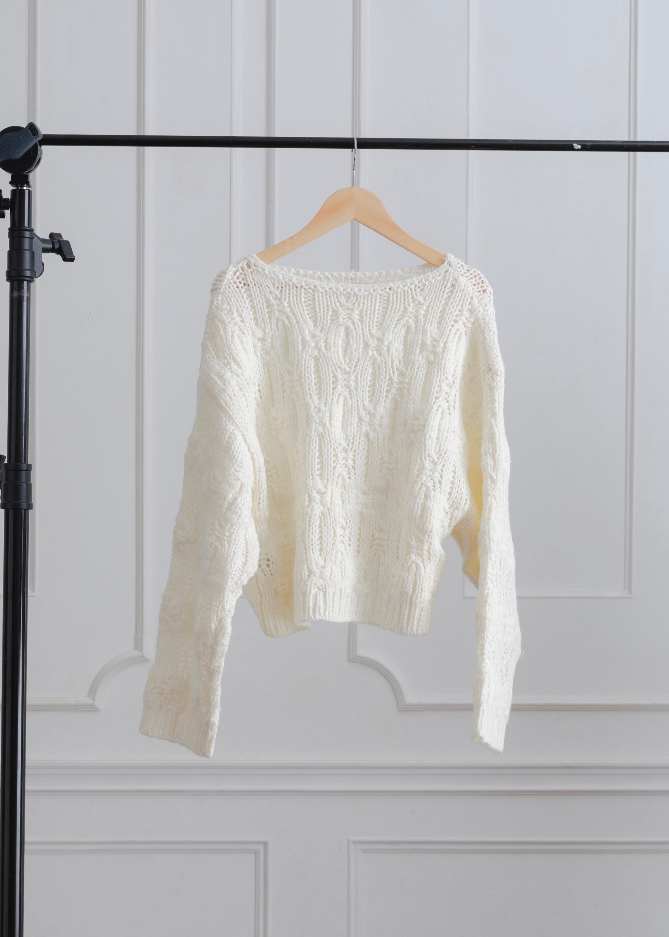CROPPED KNIT PULLOVER