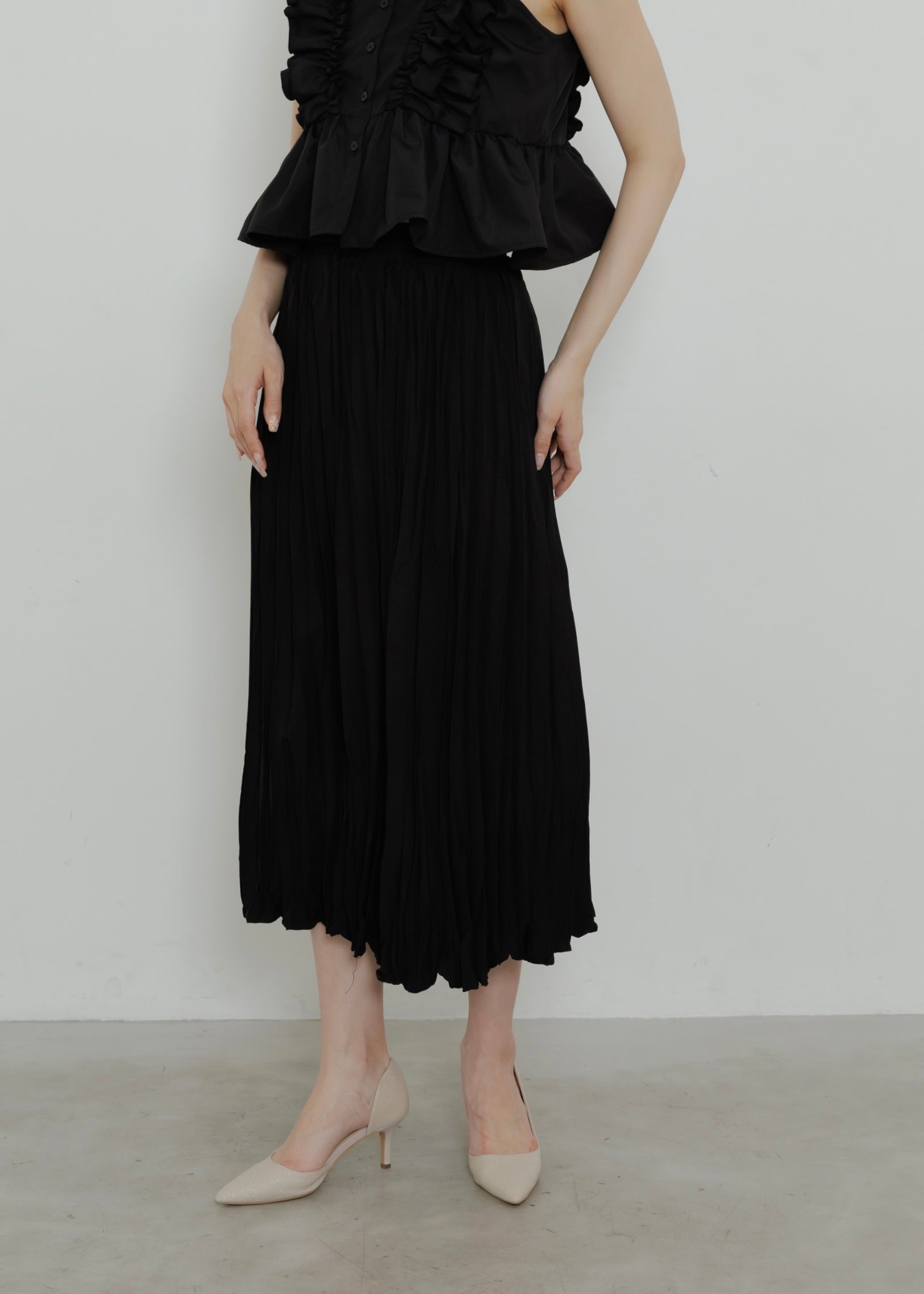 CRUSH PLEATS SKIRT