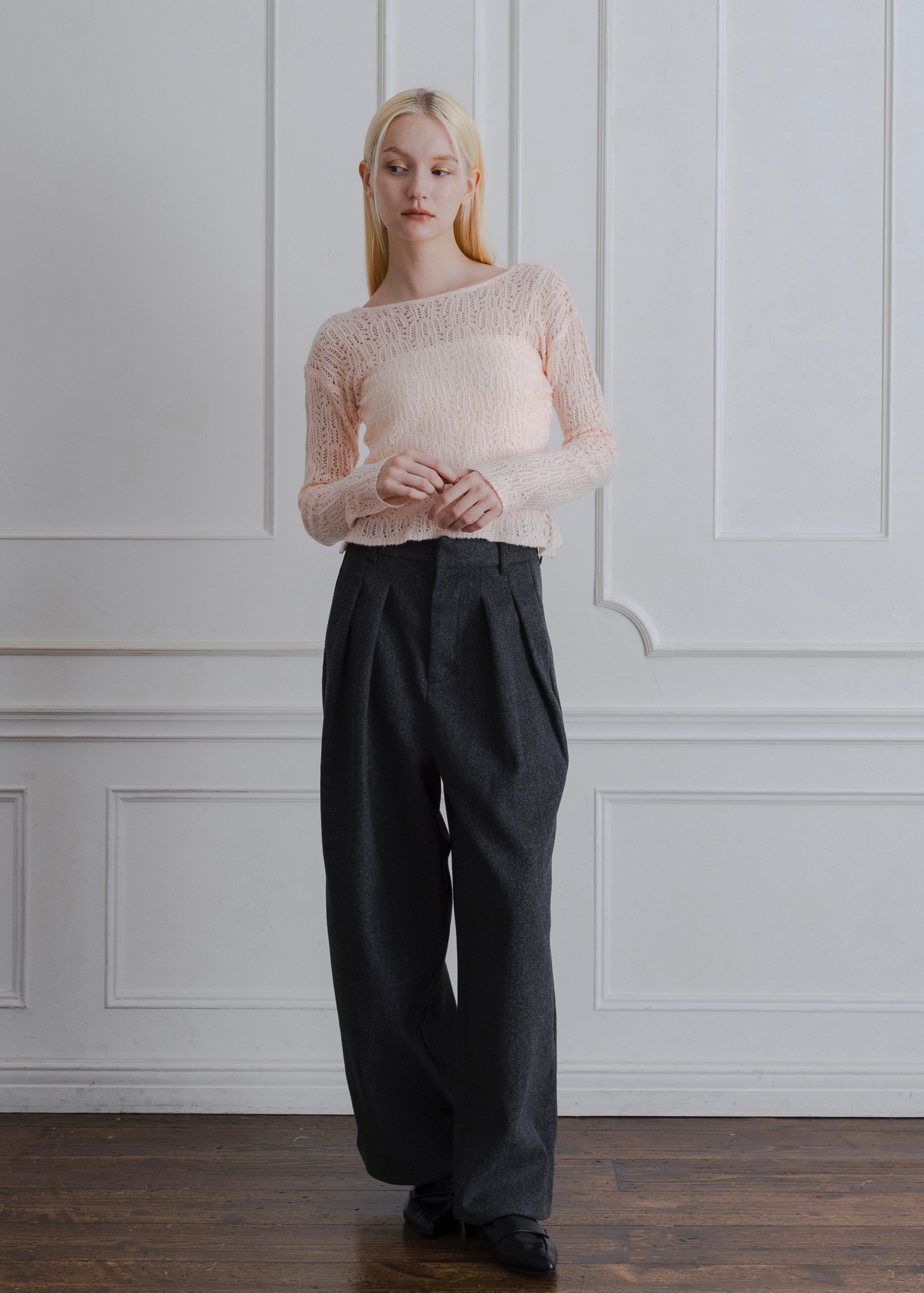 BACK OPEN KNIT