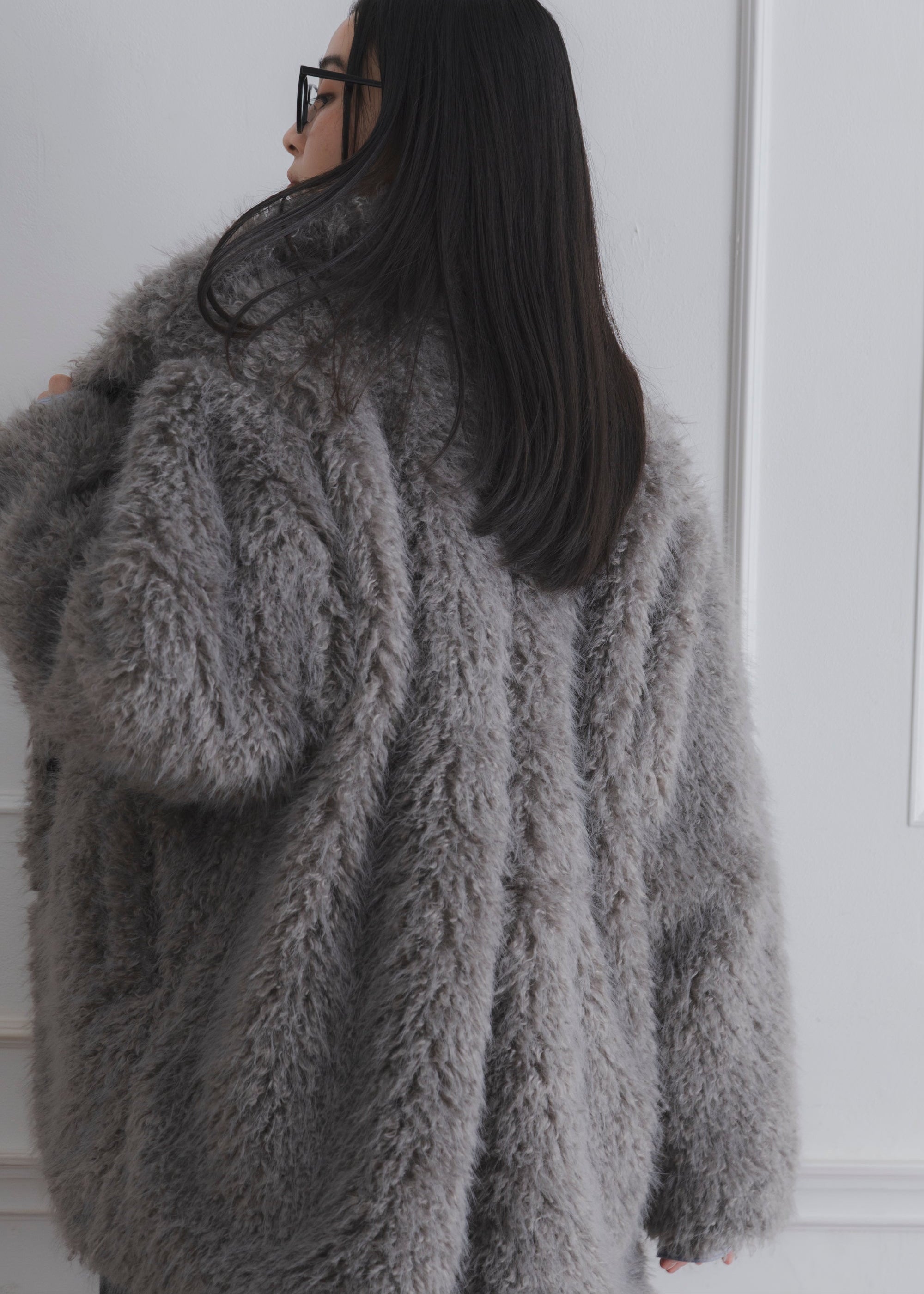 SHAGGY FUR COAT