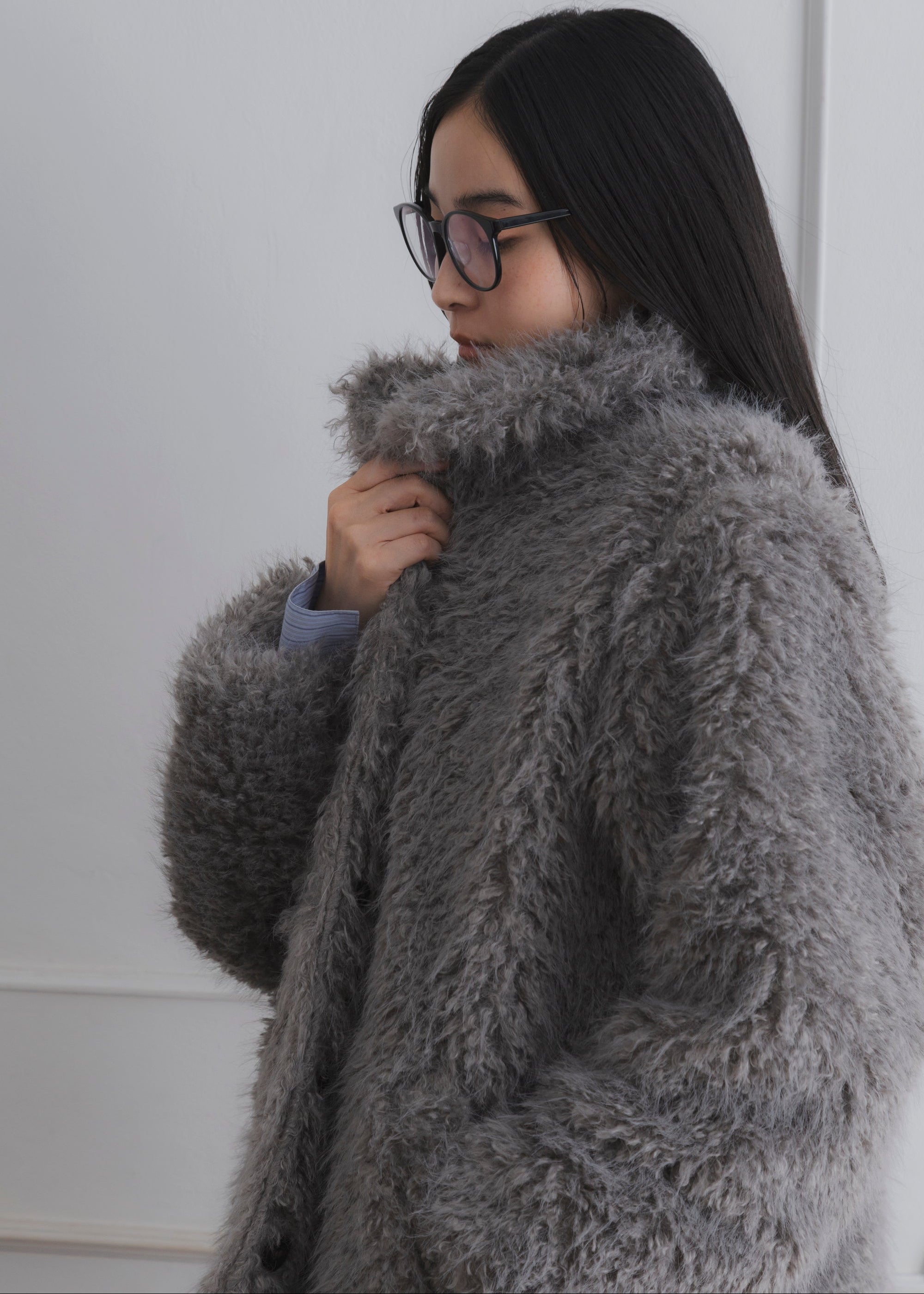 SHAGGY FUR COAT