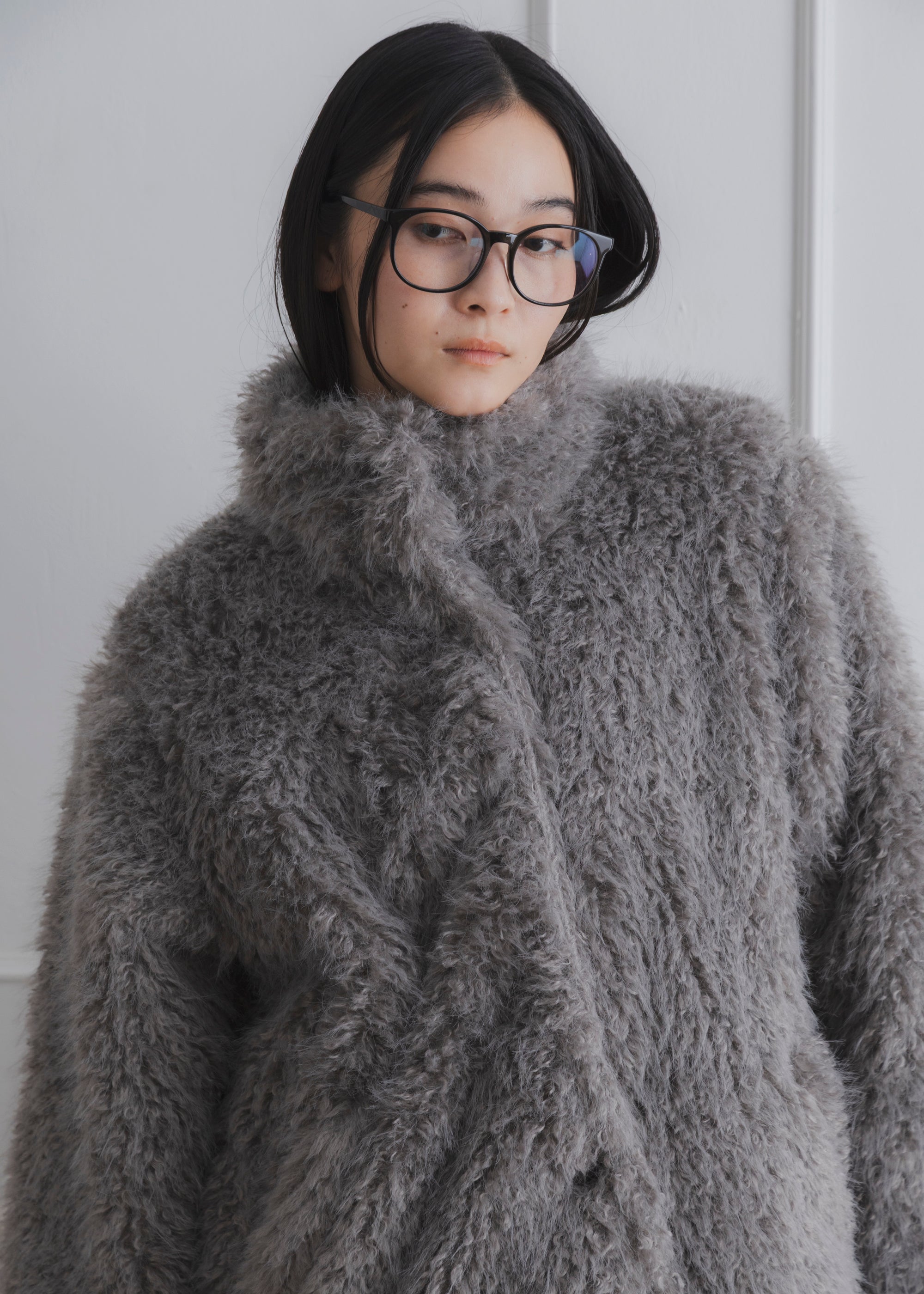 SHAGGY FUR COAT