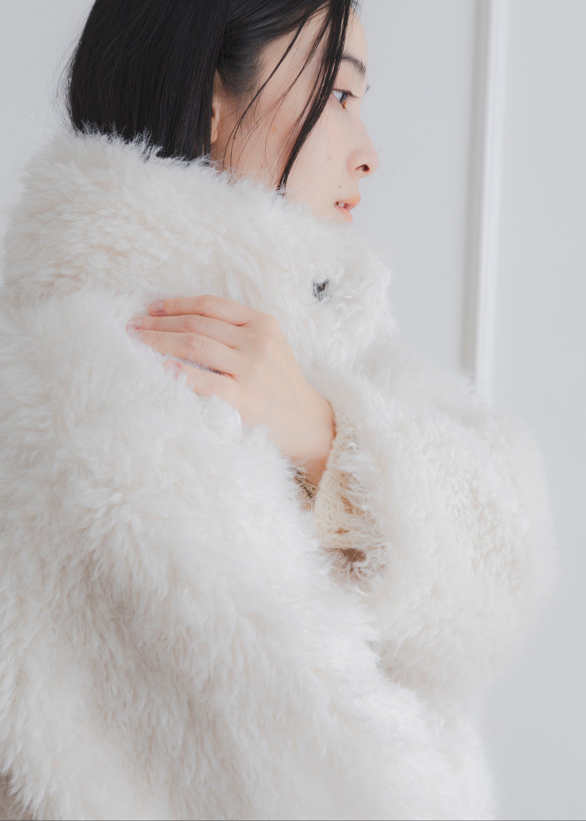 SHAGGY FUR COAT