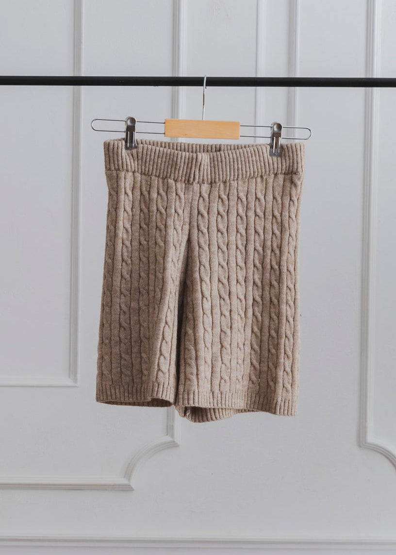 CABLE KNIT PANTS