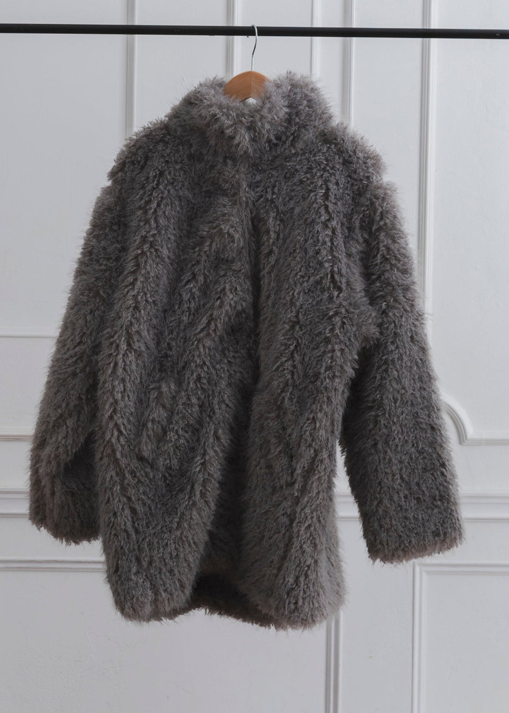 SHAGGY FUR COAT